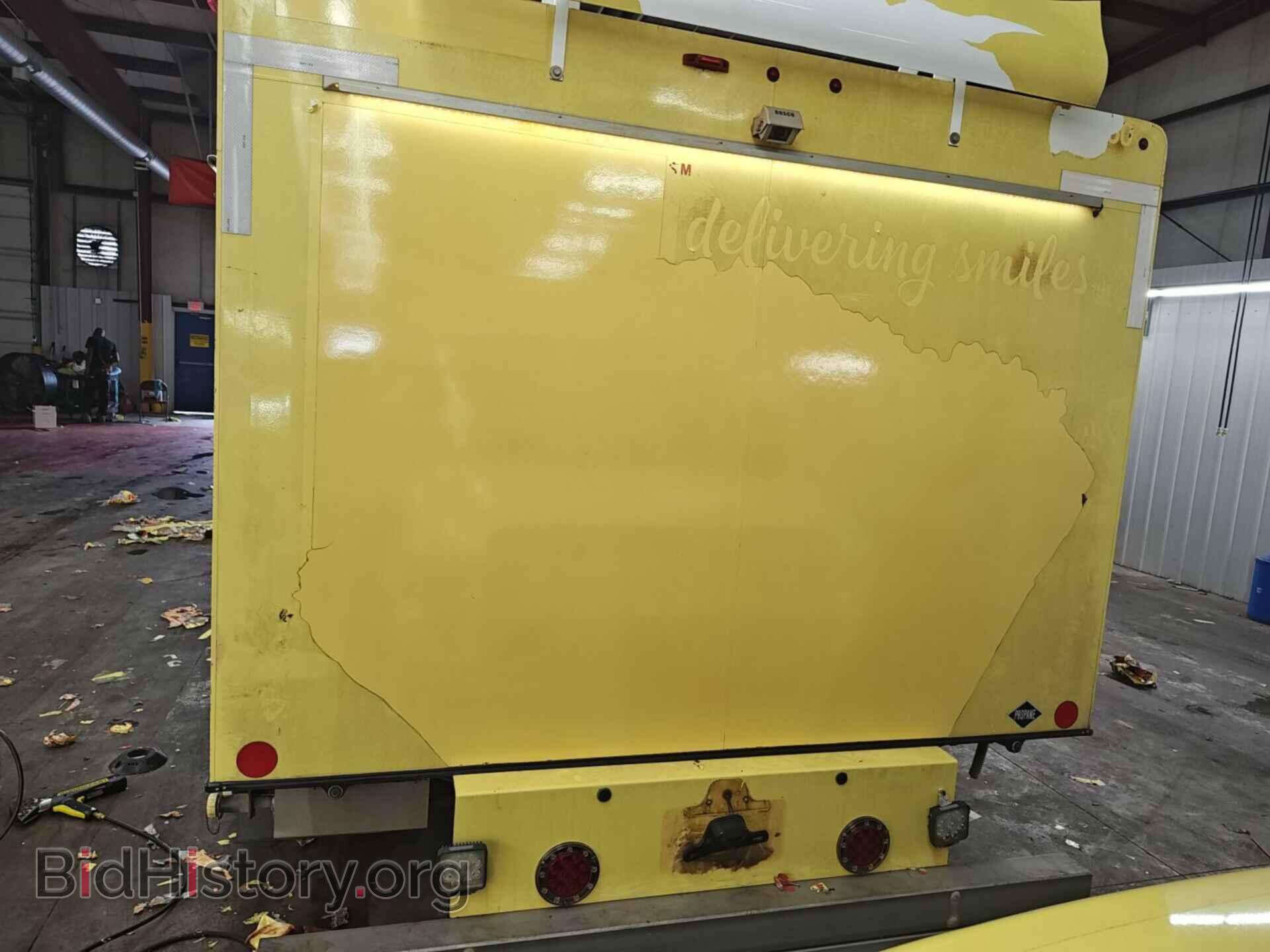 2019 FORD ECONOLINE - VIN: 1FDXE4FS2KDC07819 - Фото 10
