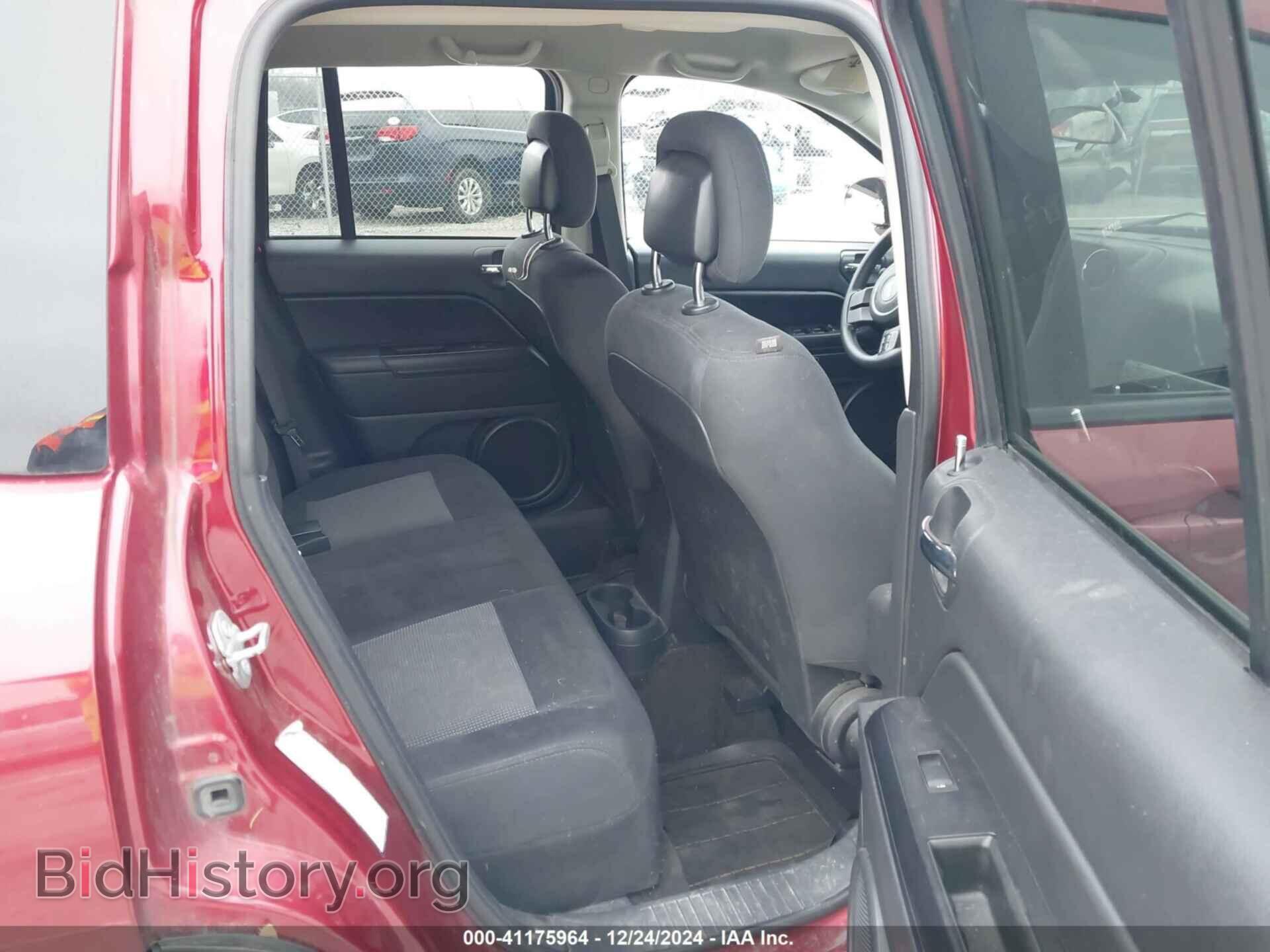 2015 JEEP COMPASS - VIN: 1C4NJDBB4FD332095 - Фото 8