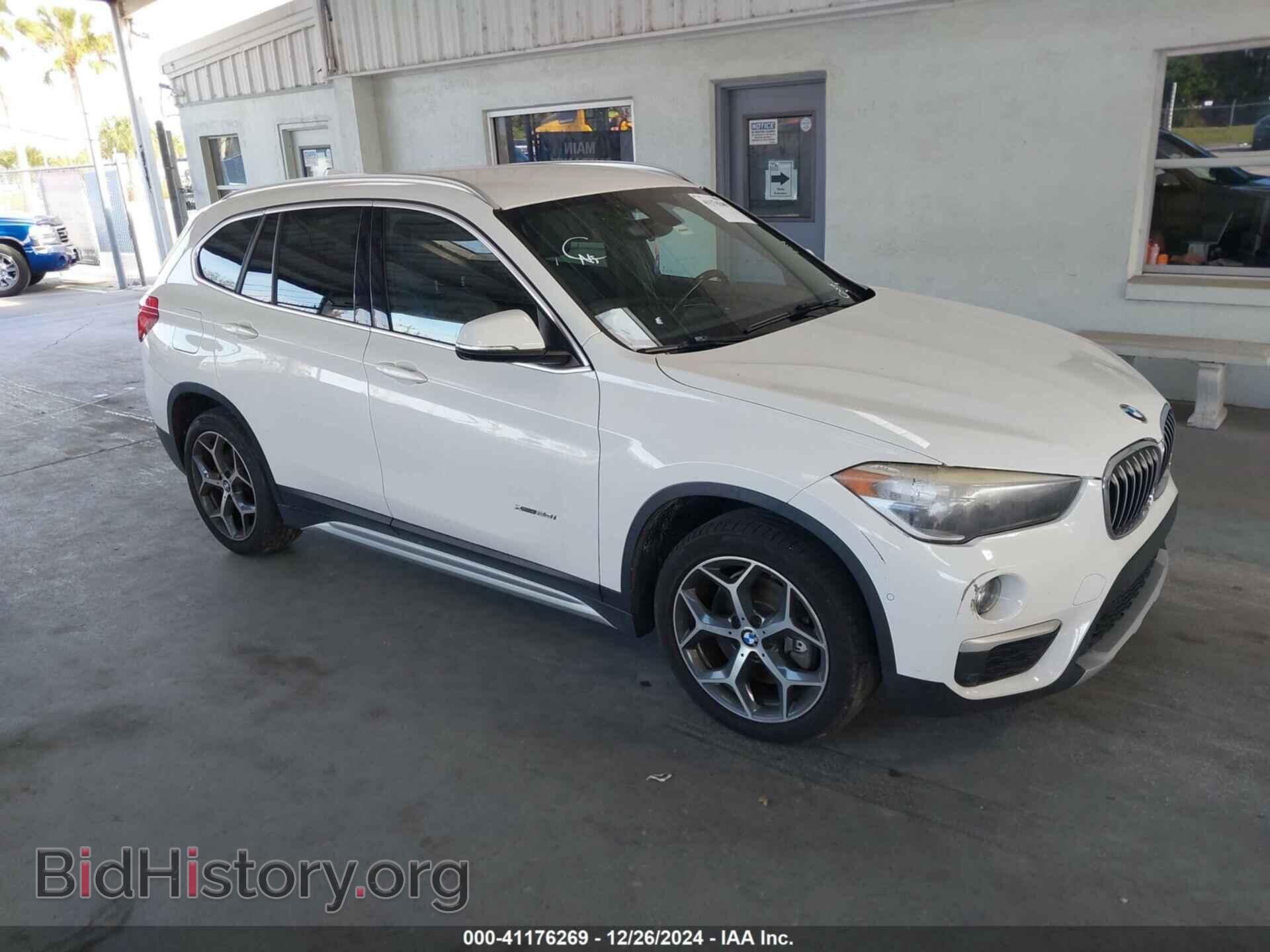Photo WBXHT3C38H5F71645 - BMW X1 2017