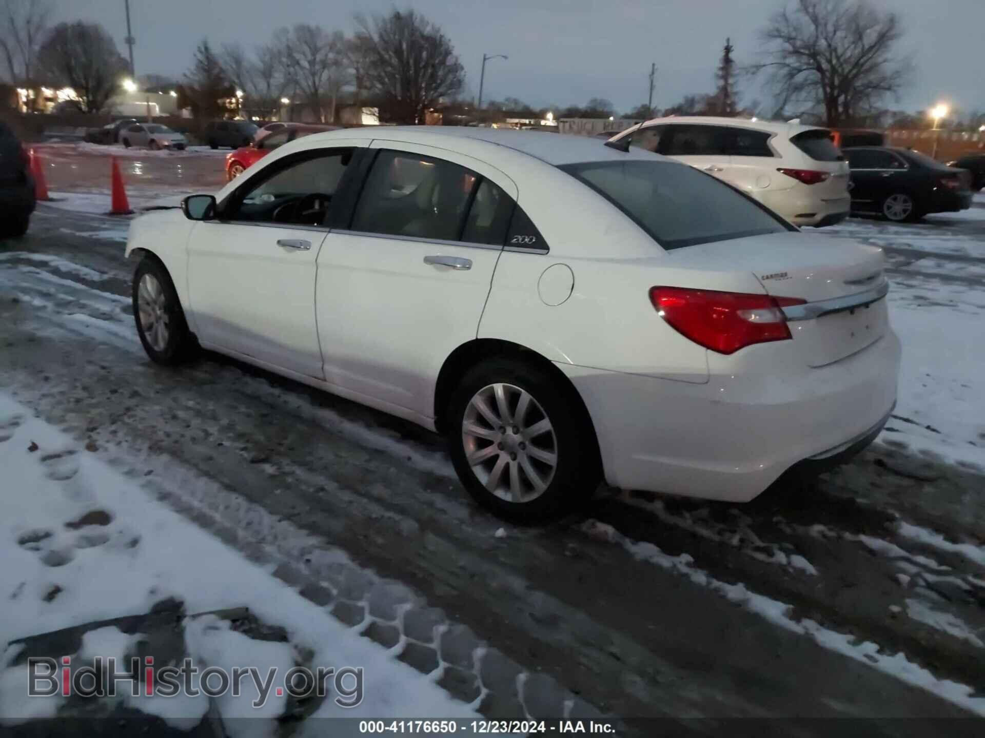 2013 CHRYSLER 200 - VIN: 1C3CCBCG5DN632773 - Фото 3