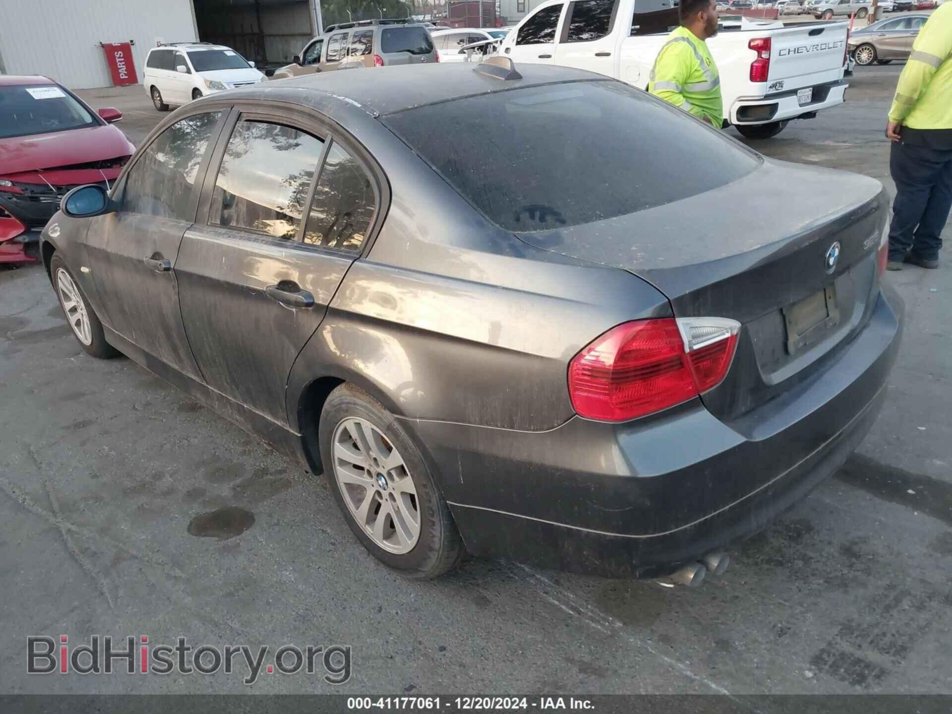 2006 BMW 325I - VIN: WBAVB135X6PT17875 - Фото 3