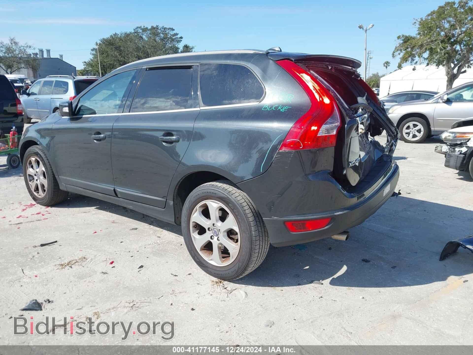 2013 VOLVO XC60 - VIN: YV4952DL4D2413197 - Фото 3