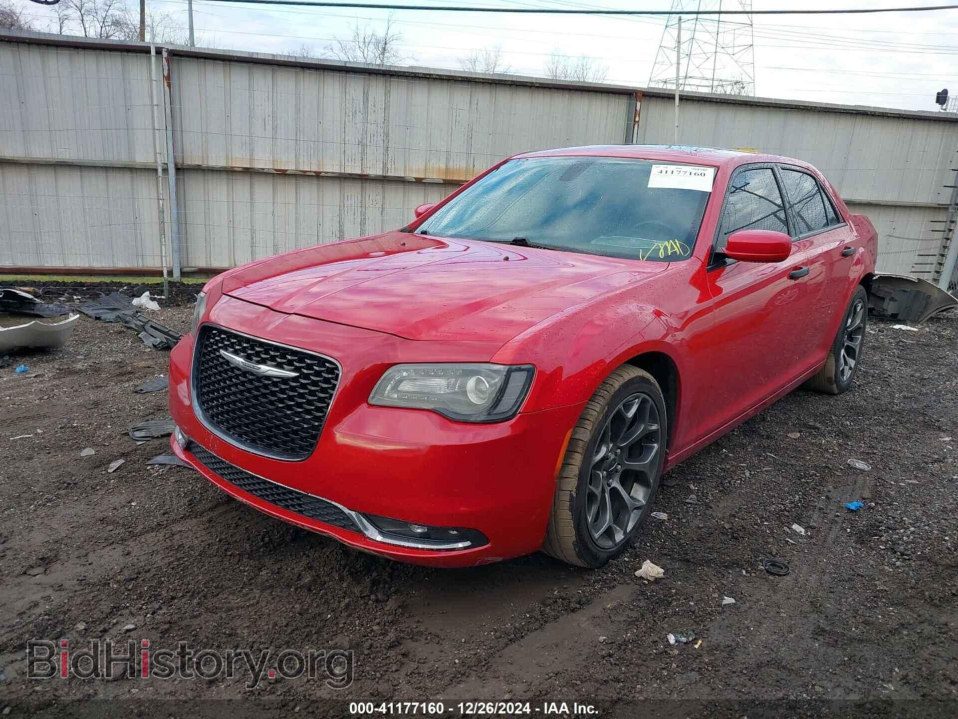 2016 CHRYSLER 300 - VIN: 2C3CCABG5GH198217 - Фото 2