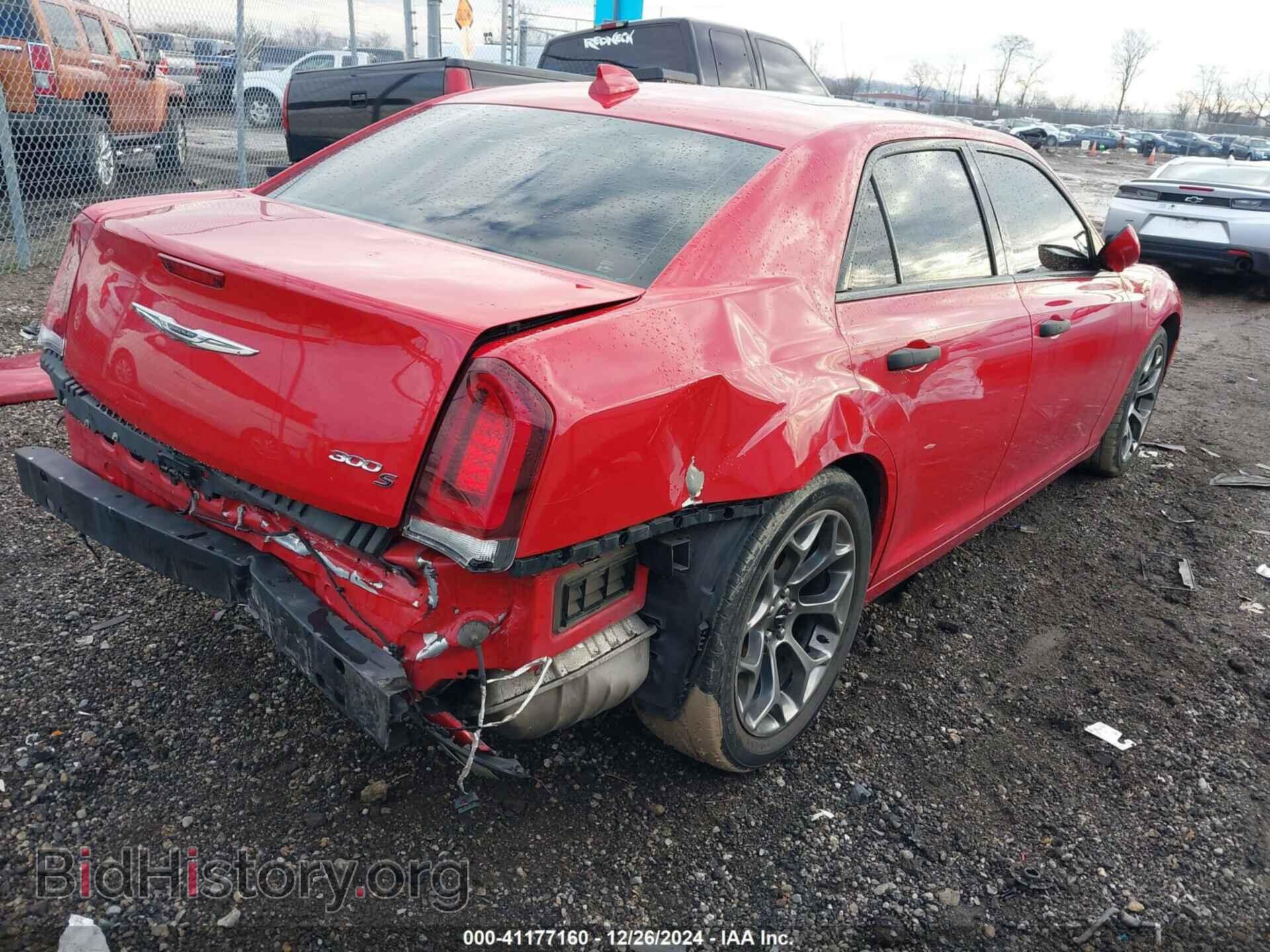 2016 CHRYSLER 300 - VIN: 2C3CCABG5GH198217 - Фото 4