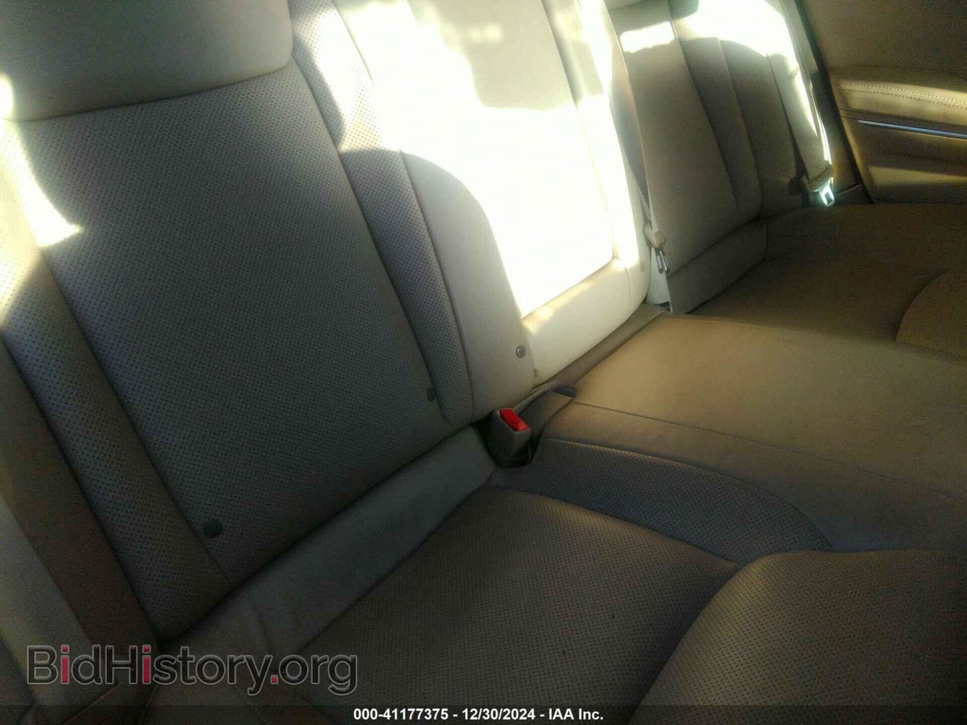 2012 CHRYSLER 300 - VIN: 2C3CCACG3CH173342 - Фото 8