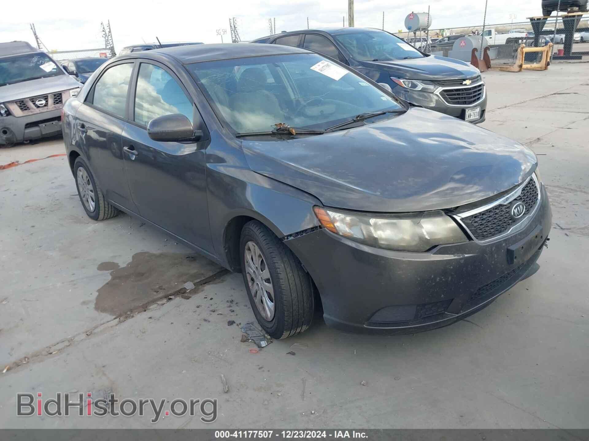 Фотография KNAFU4A21B5448210 - KIA FORTE 2011