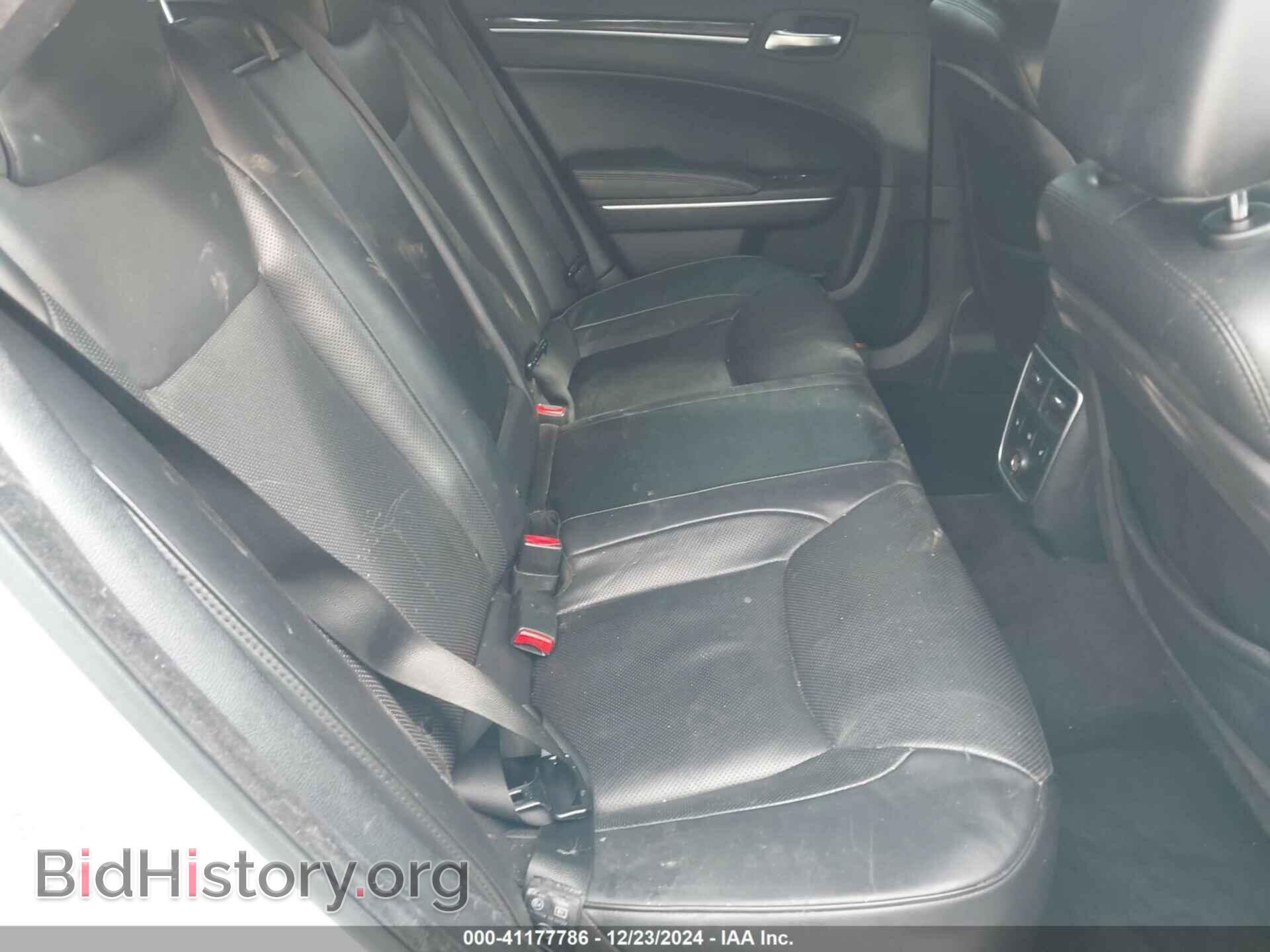 2013 CHRYSLER 300C - VIN: 2C3CCAEGXDH606430 - Фото 8