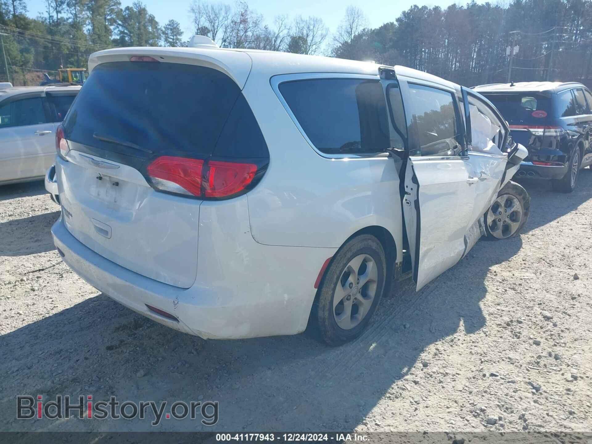 2017 CHRYSLER PACIFICA - VIN: 2C4RC1CG4HR796444 - Фото 4