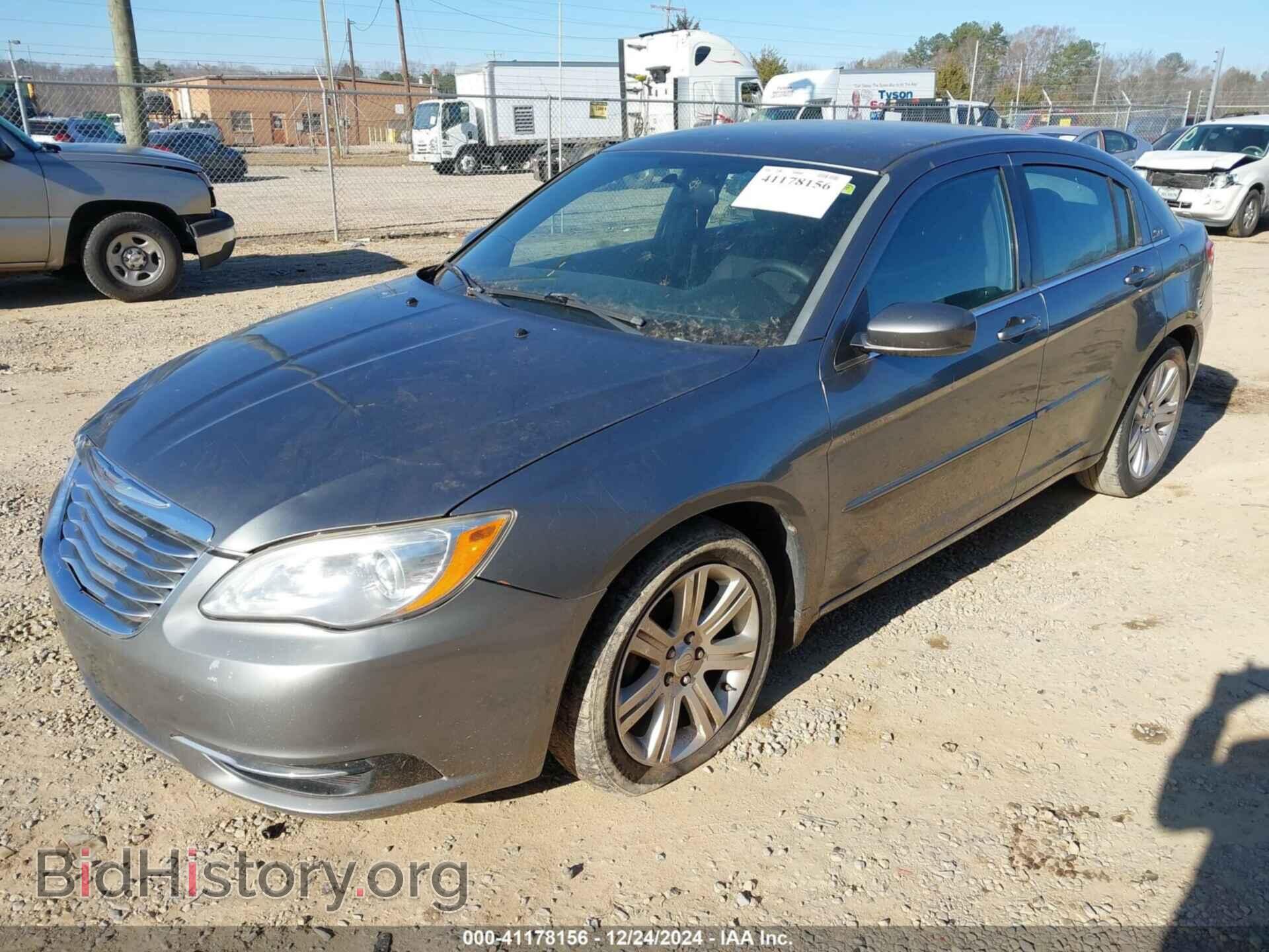 2012 CHRYSLER 200 - VIN: 1C3CCBABXCN202212 - Фото 2