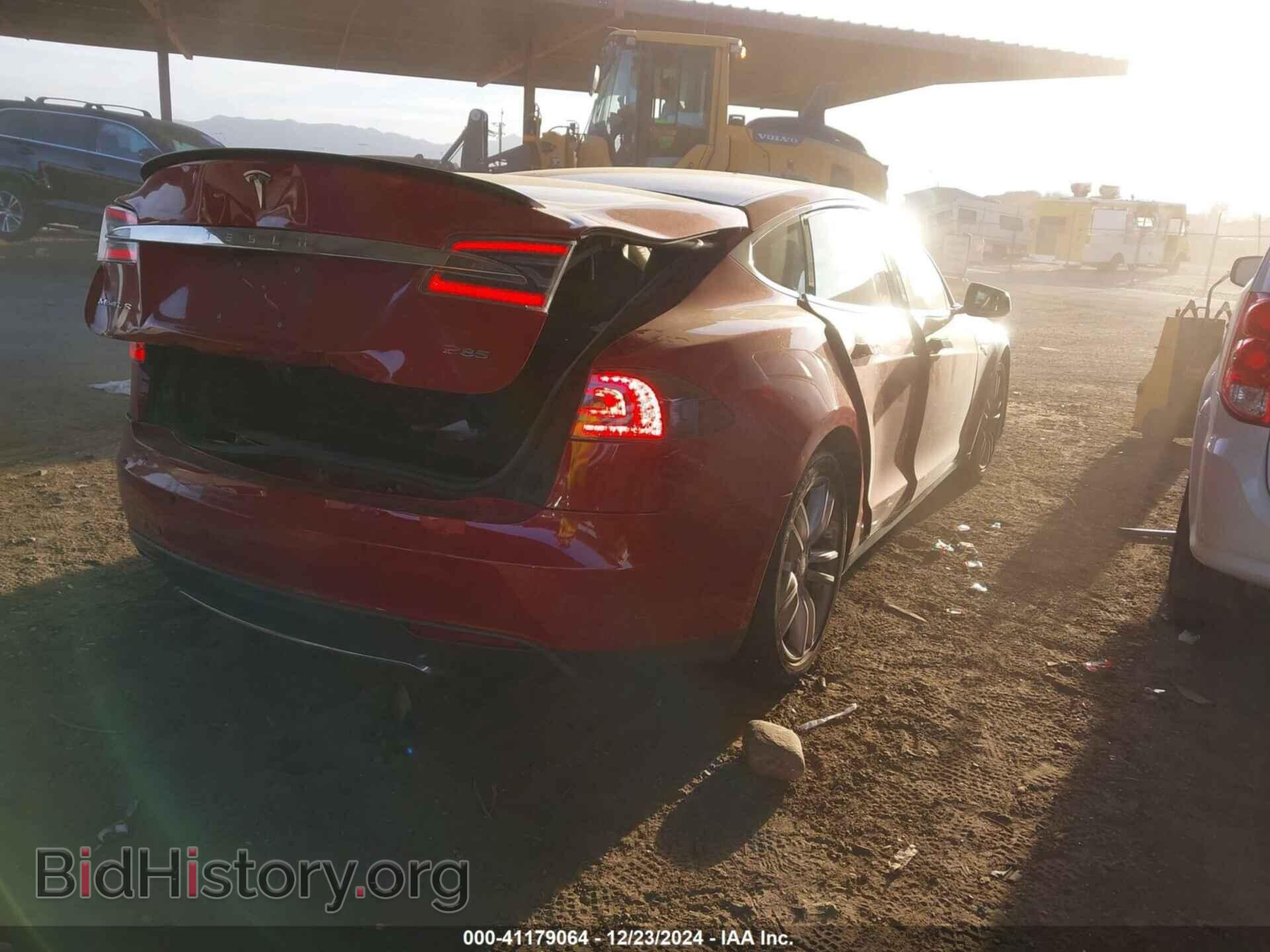2014 TESLA MODEL S - VIN: 5YJSA1H19EFP54788 - Photo 4