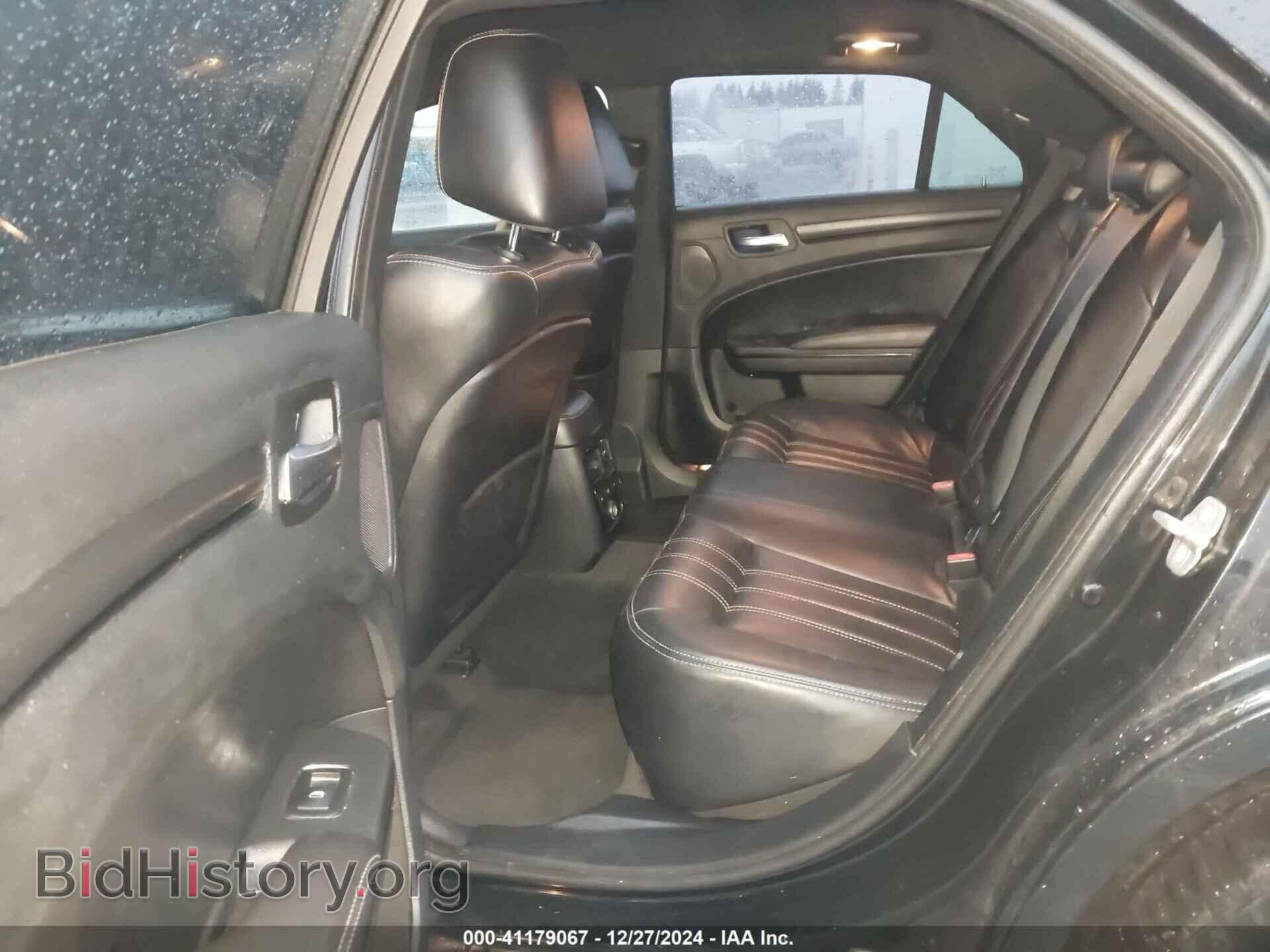 2014 CHRYSLER 300 - VIN: 2C3CCABG1EH207900 - Фото 8