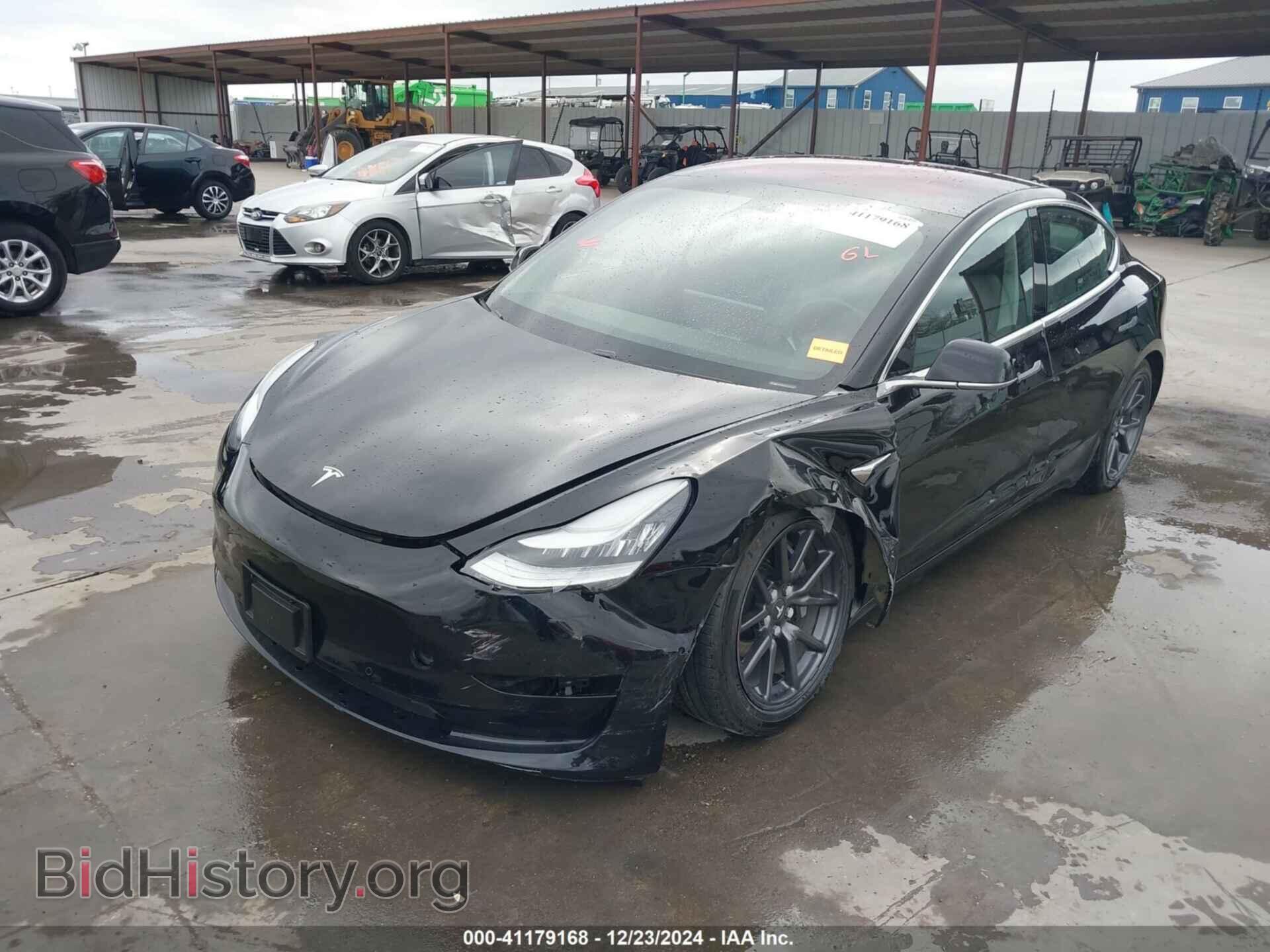 2019 TESLA MODEL 3 - VIN: 5YJ3E1EAXKF410430 - Фото 2
