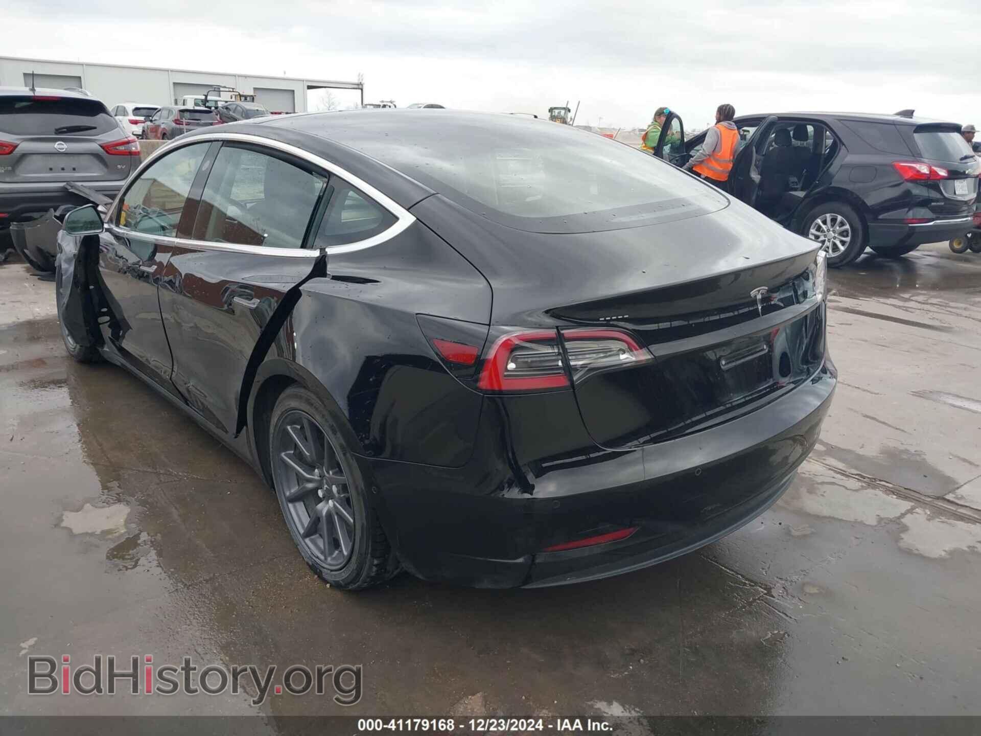 2019 TESLA MODEL 3 - VIN: 5YJ3E1EAXKF410430 - Фото 3