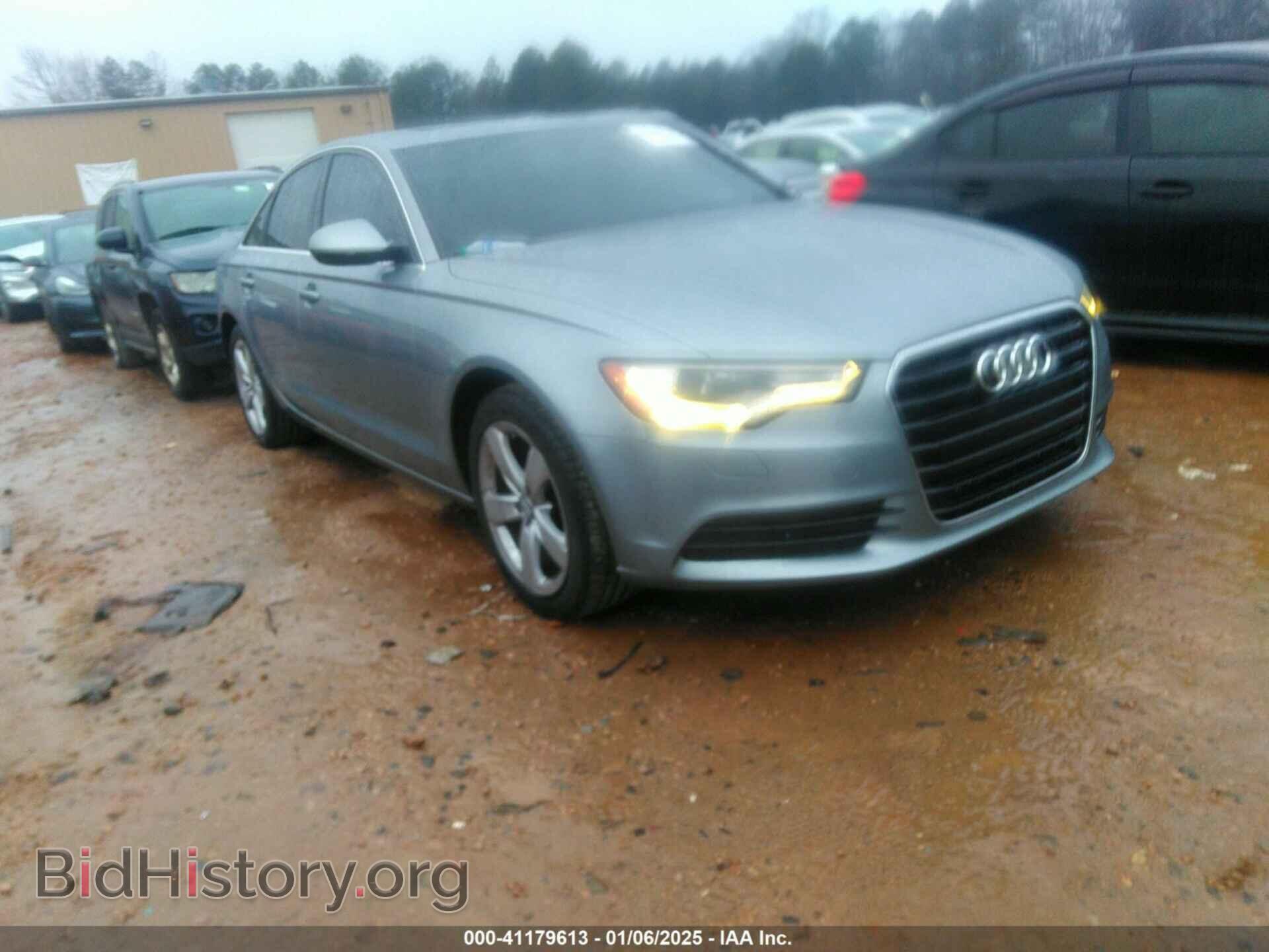 Photo WAUDFAFC5CN116435 - AUDI A6 2012