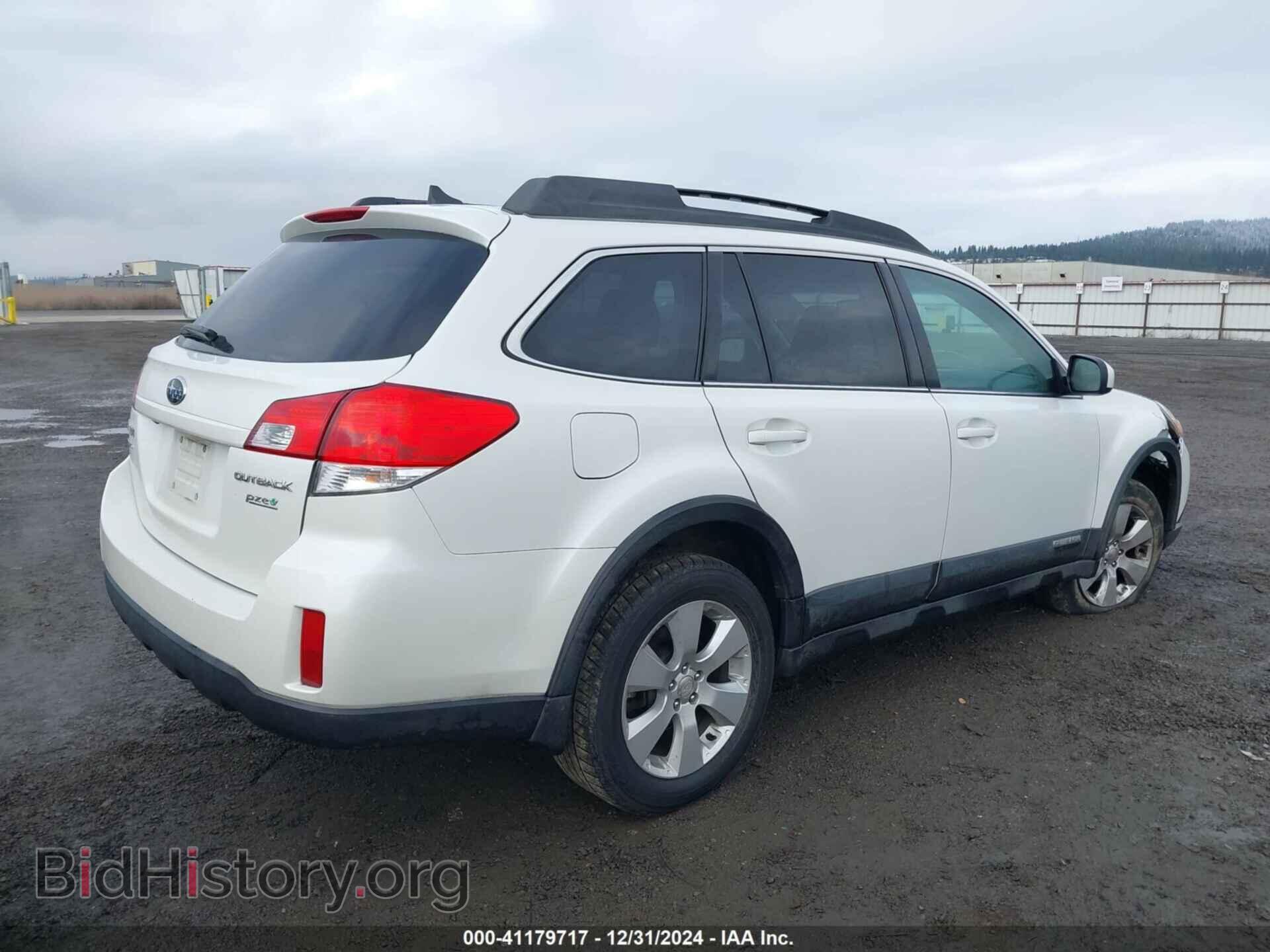 2011 SUBARU OUTBACK - VIN: 4S4BRBKC2B3392364 - Фото 4