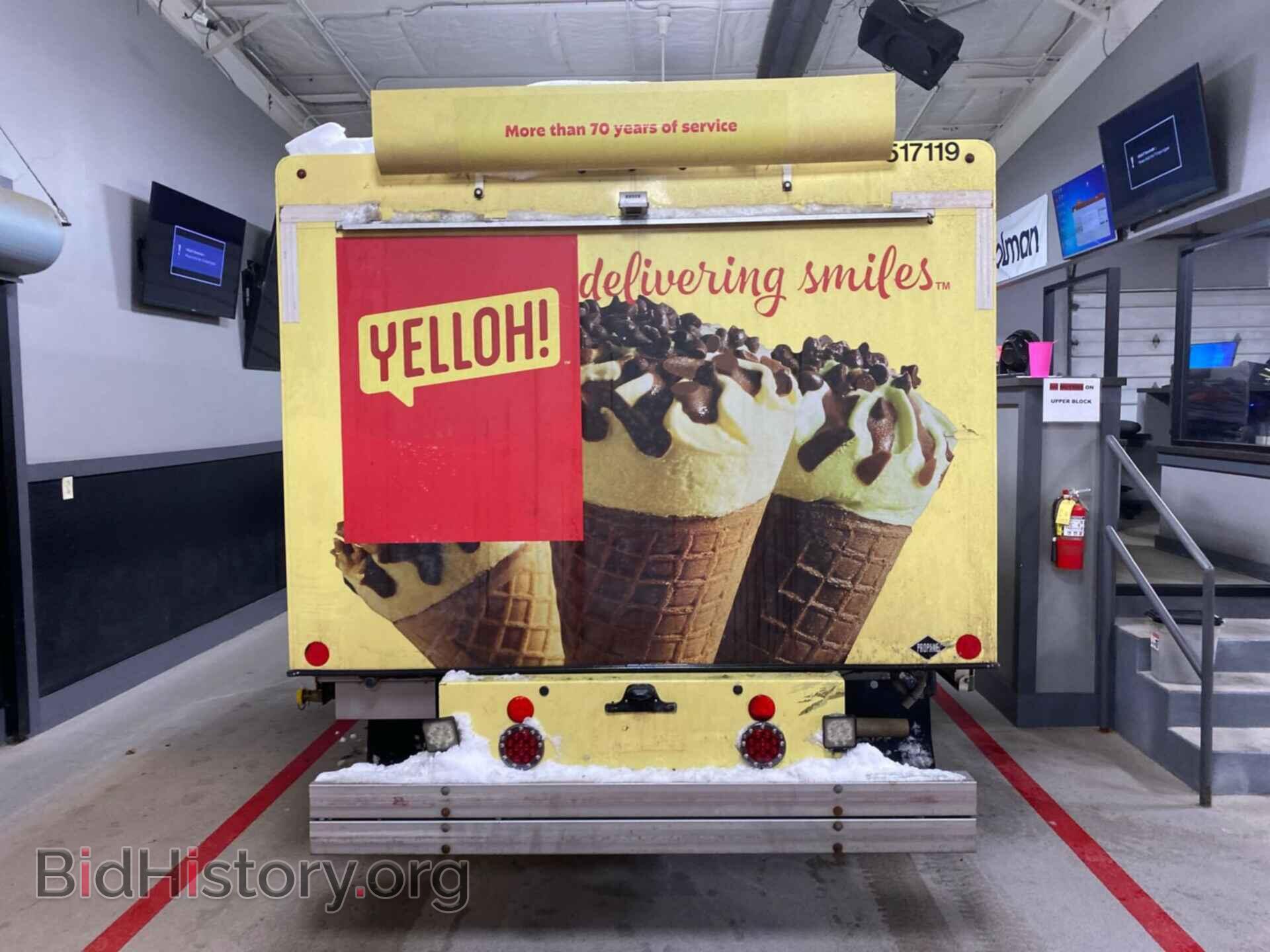 2019 FORD ECONOLINE - VIN: 1FDXE4FS9KDC19336 - Фото 9