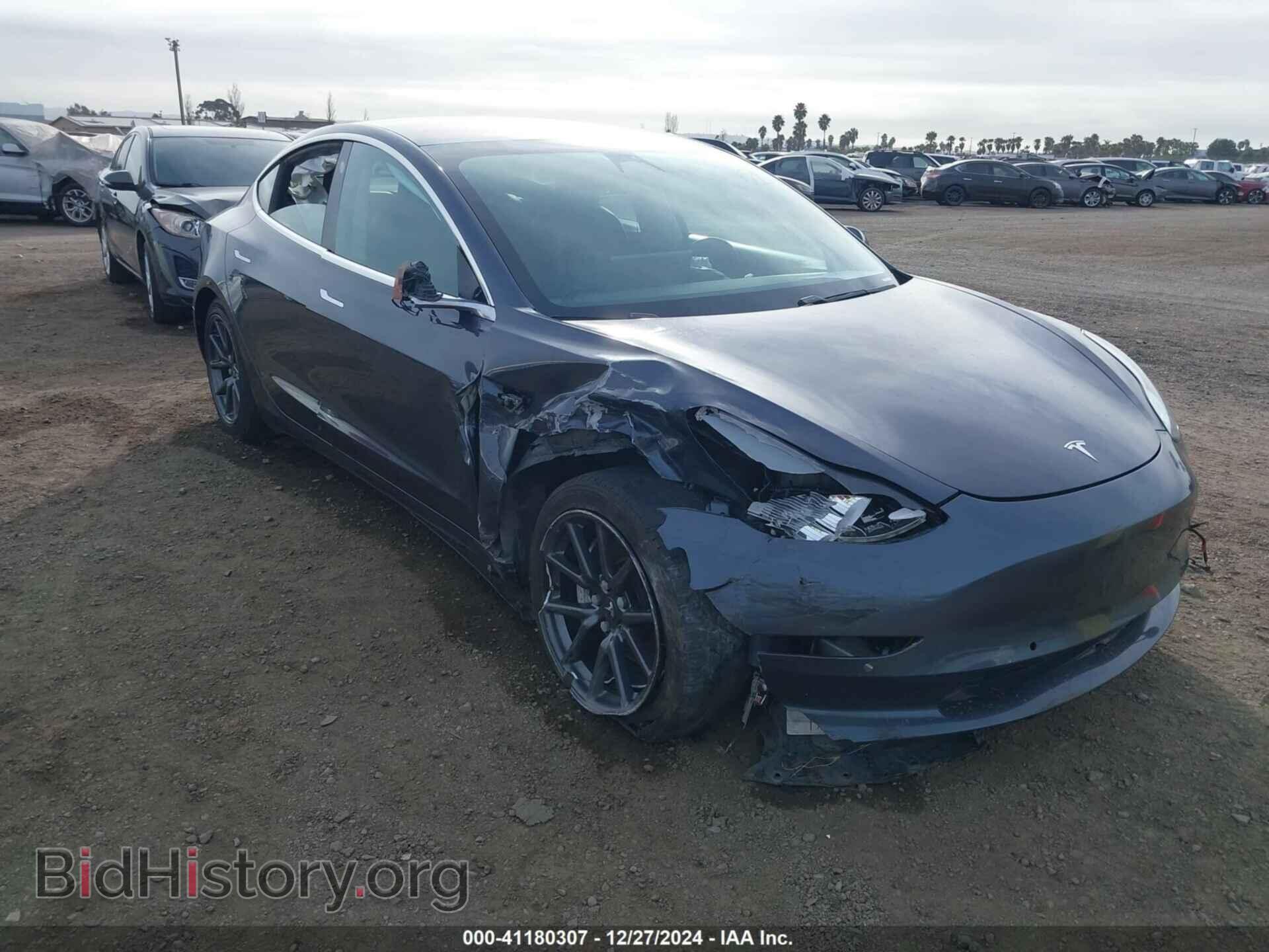Фотография 5YJ3E1EA5JF021919 - TESLA MODEL 3 2018