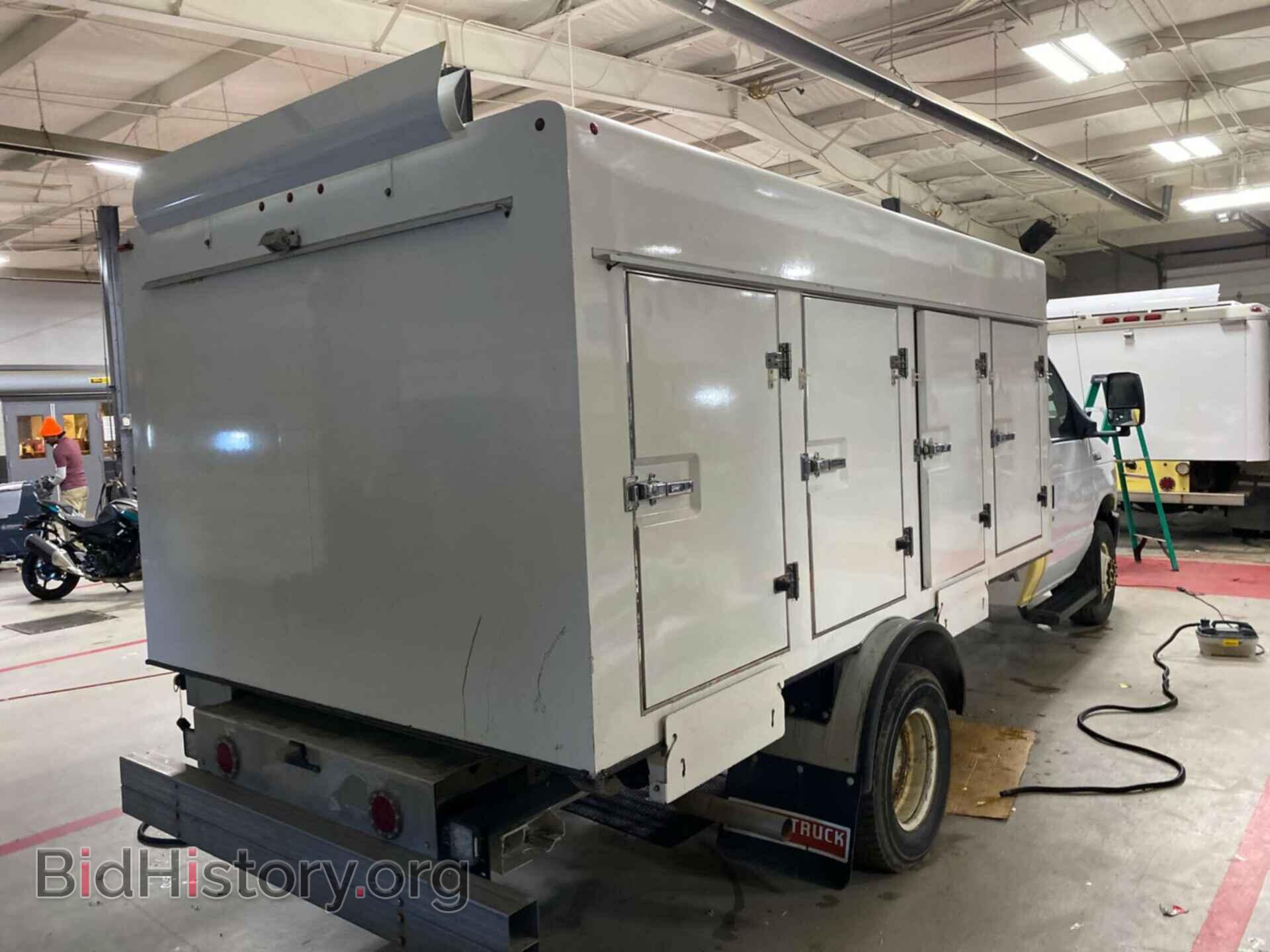 2018 FORD ECONOLINE - VIN: 1FDXE4FS7JDC25022 - Фото 17