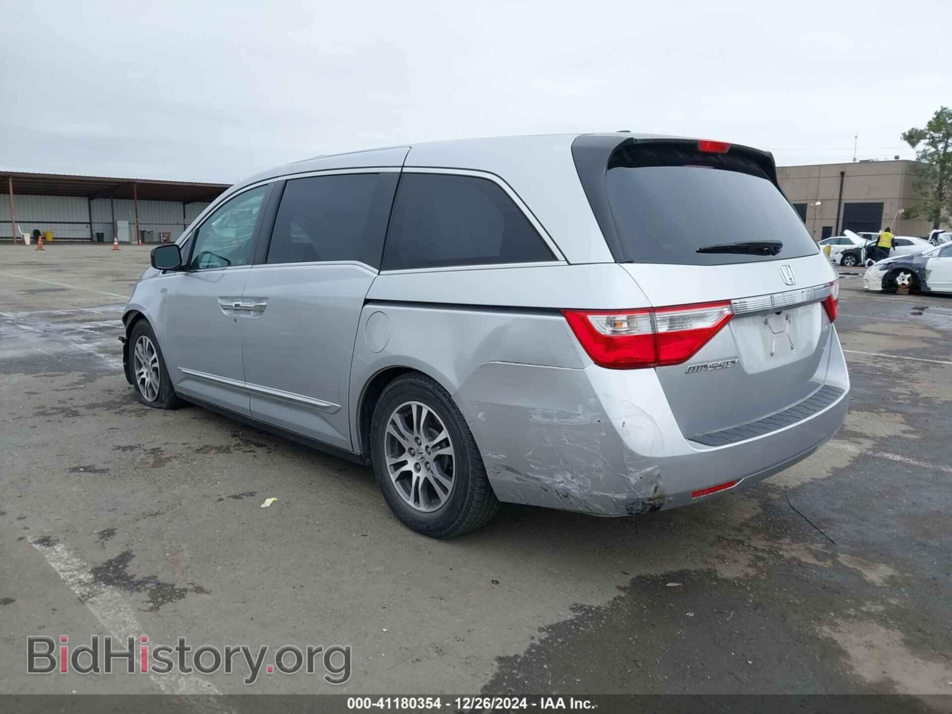 2011 HONDA ODYSSEY - VIN: 5FNRL5H67BB038785 - Фото 3