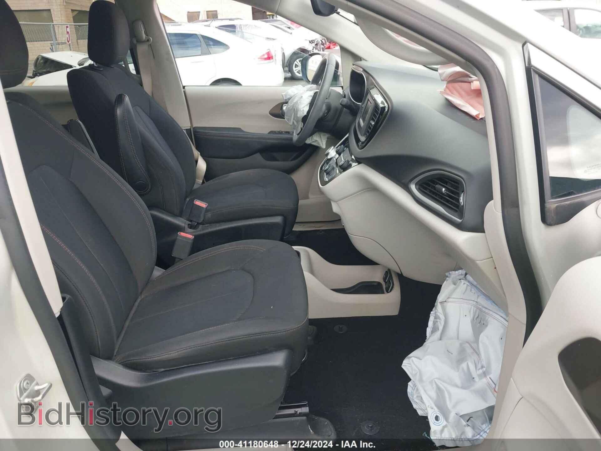 2017 CHRYSLER PACIFICA - VIN: 2C4RC1DG5HR610893 - Фото 5