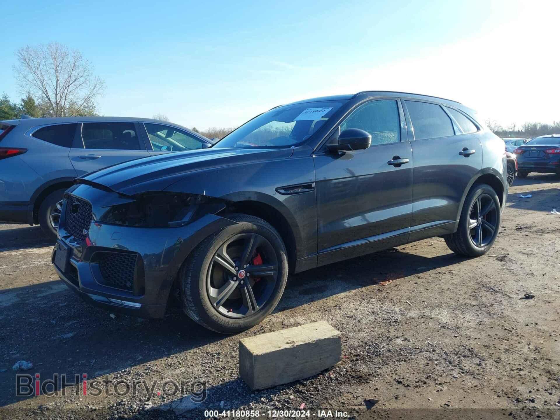 2017 JAGUAR F-PACE - VIN: SADCM2BV5HA062333 - Photo 2