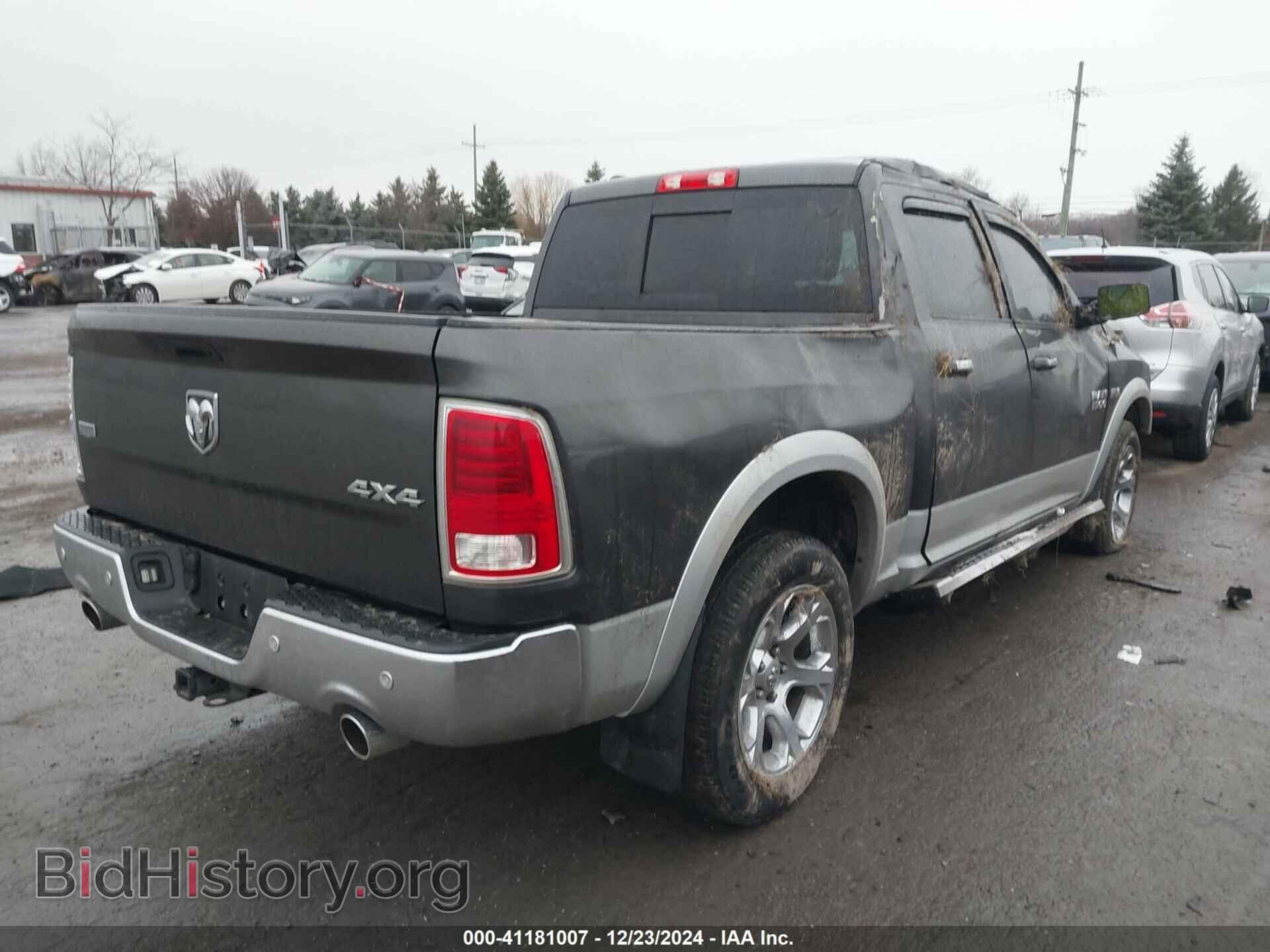2017 RAM 1500 - VIN: 1C6RR7NTXHS840674 - Фото 4