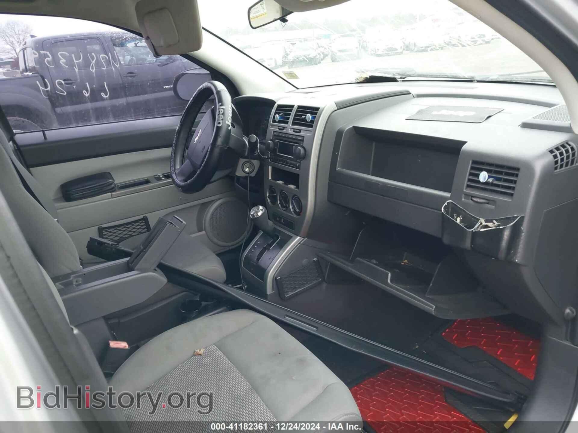 2007 JEEP COMPASS - VIN: 1J8FT47WX7D103912 - Фото 5