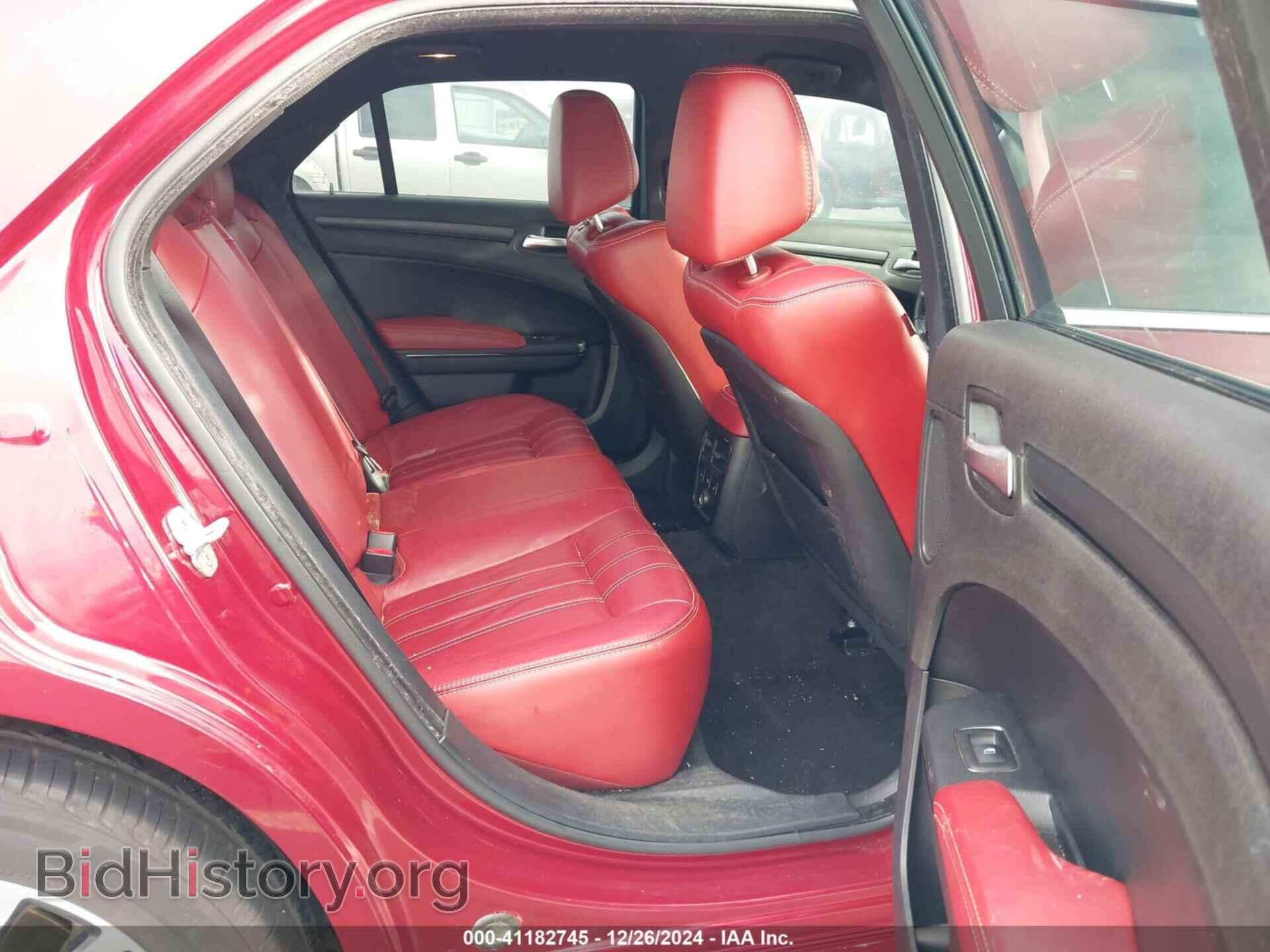 2013 CHRYSLER 300 - VIN: 2C3CCAGG2DH728471 - Фото 8