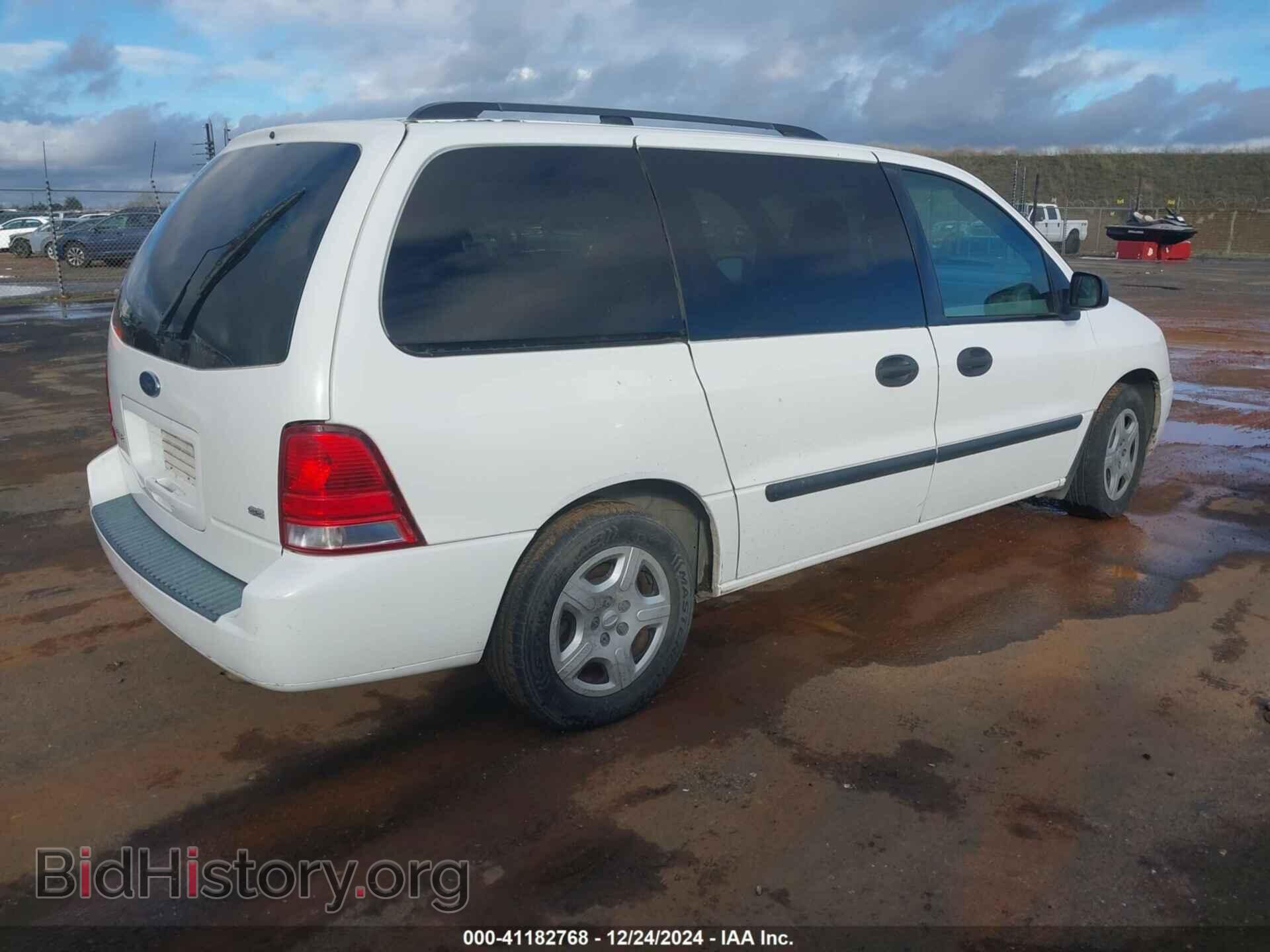 2005 FORD FREESTAR - VIN: 2FMZA51645BA58540 - Фото 4