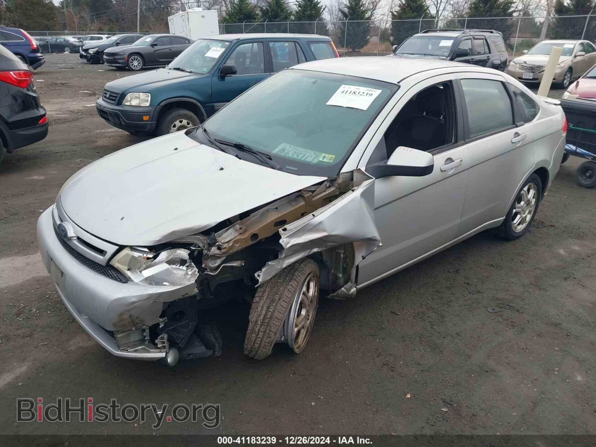 2009 FORD FOCUS - VIN: 1FAHP36N69W255562 - Фото 2