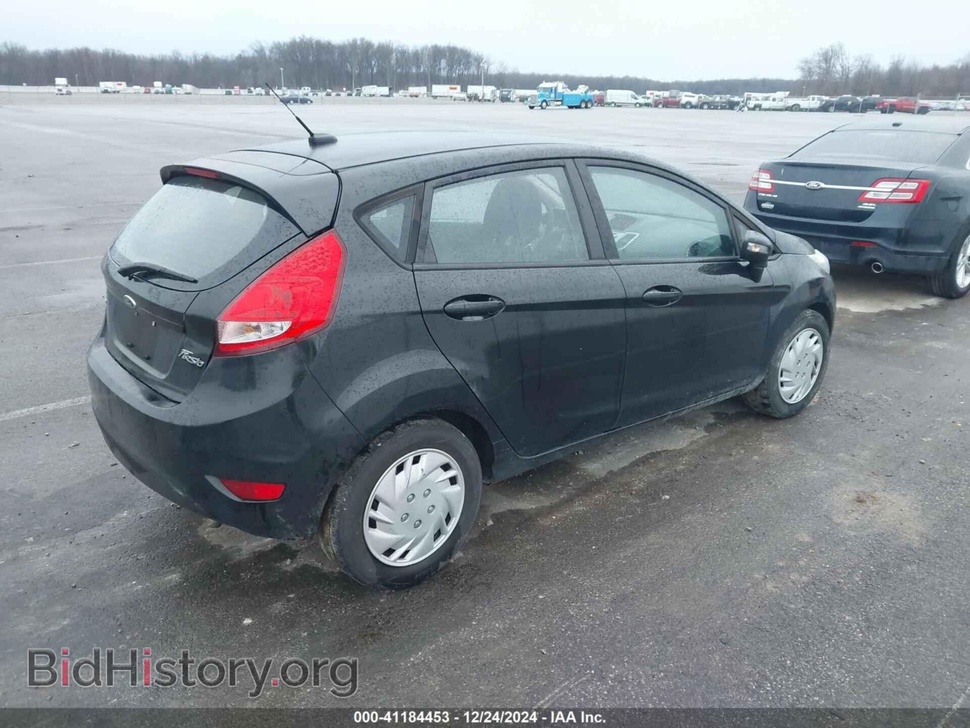 2013 FORD FIESTA - VIN: 3FADP4EJ3DM164955 - Фото 4