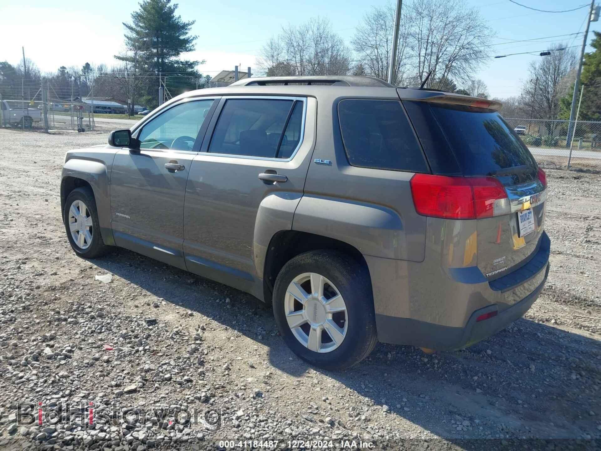 2011 GMC TERRAIN - VIN: 2CTALSEC3B6428542 - Photo 3