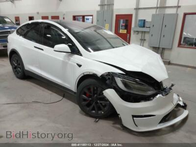 2024 Tesla MODEL X Plaid TRI Motor All-Wheel Drive, белый — VIN 7SAXCBE63RF440245, IAAI