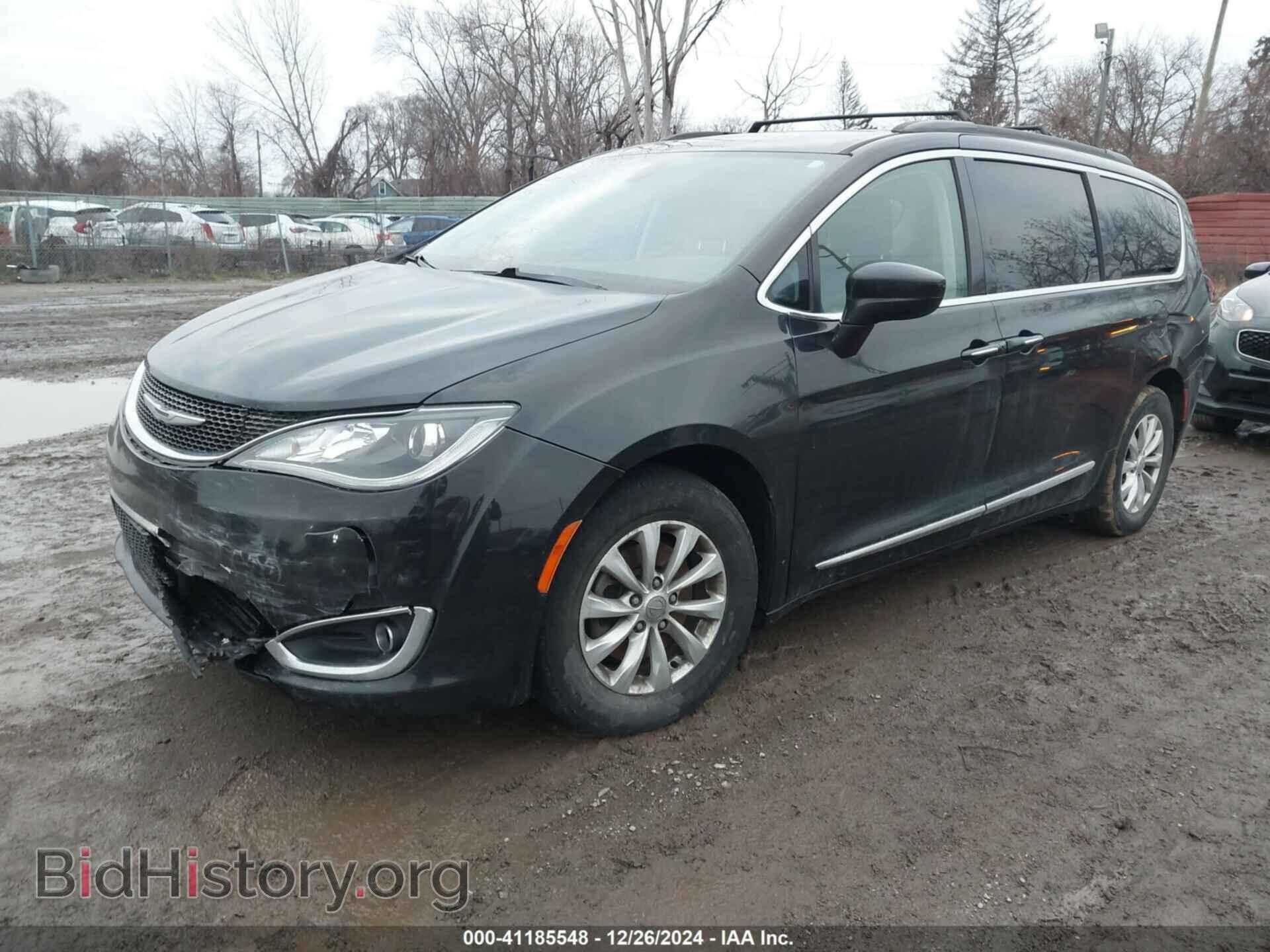 2017 CHRYSLER PACIFICA - VIN: 2C4RC1BG3HR821464 - Фото 2