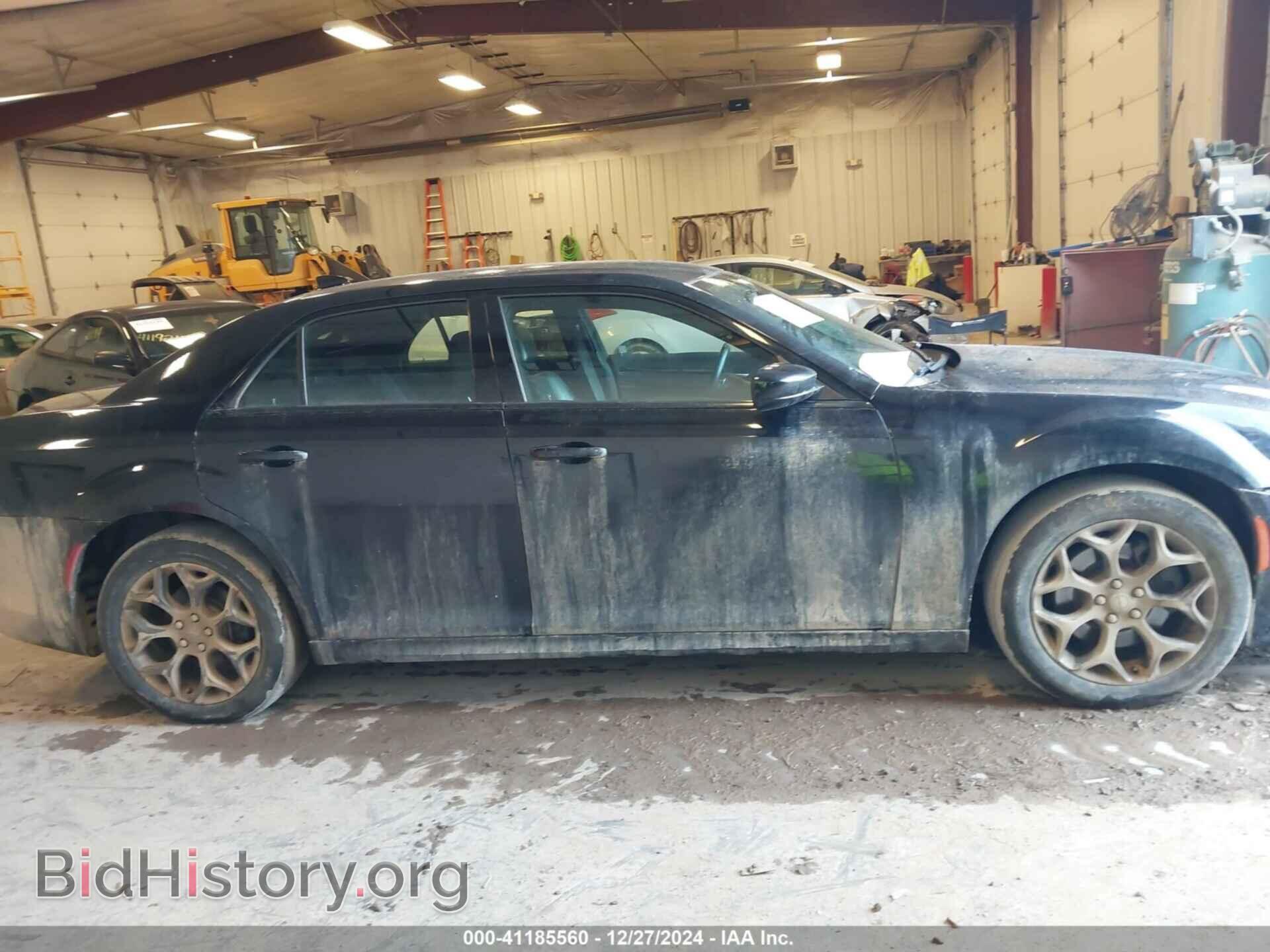 2016 CHRYSLER 300 - VIN: 2C3CCAGG8GH296599 - Фото 13