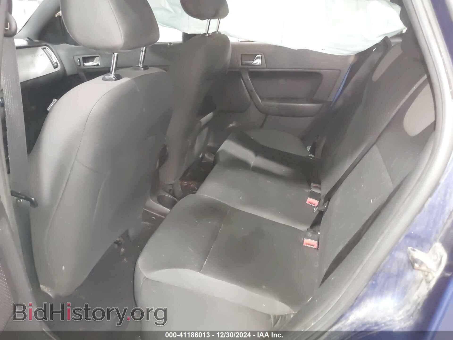 2009 FORD FOCUS - VIN: 1FAHP36N39W240811 - Фото 8