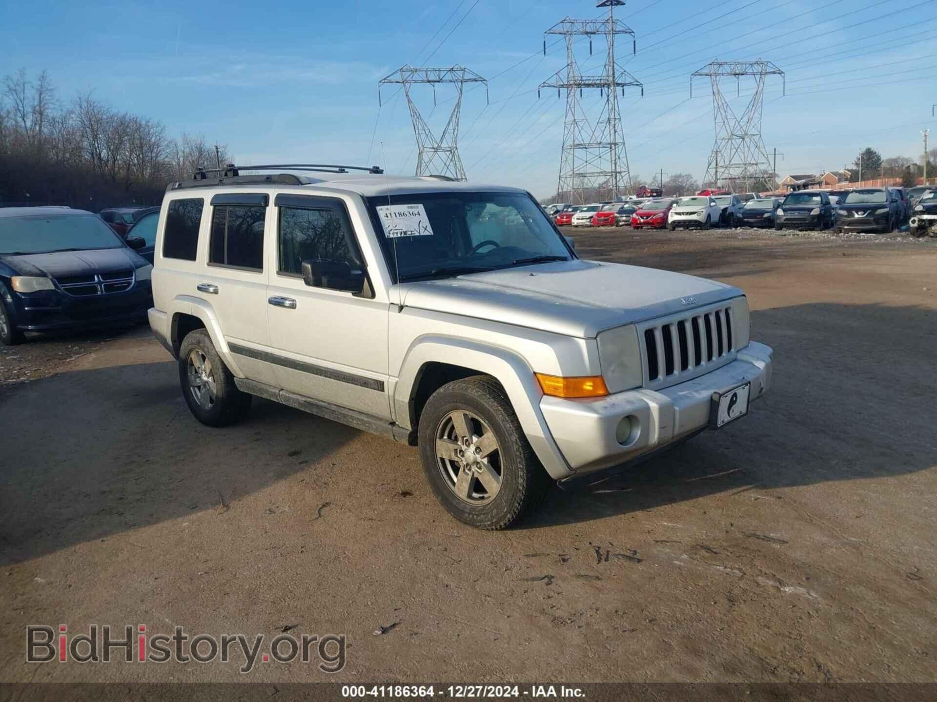 Фотография 1J8HG48K16C272245 - JEEP COMMANDER 2006