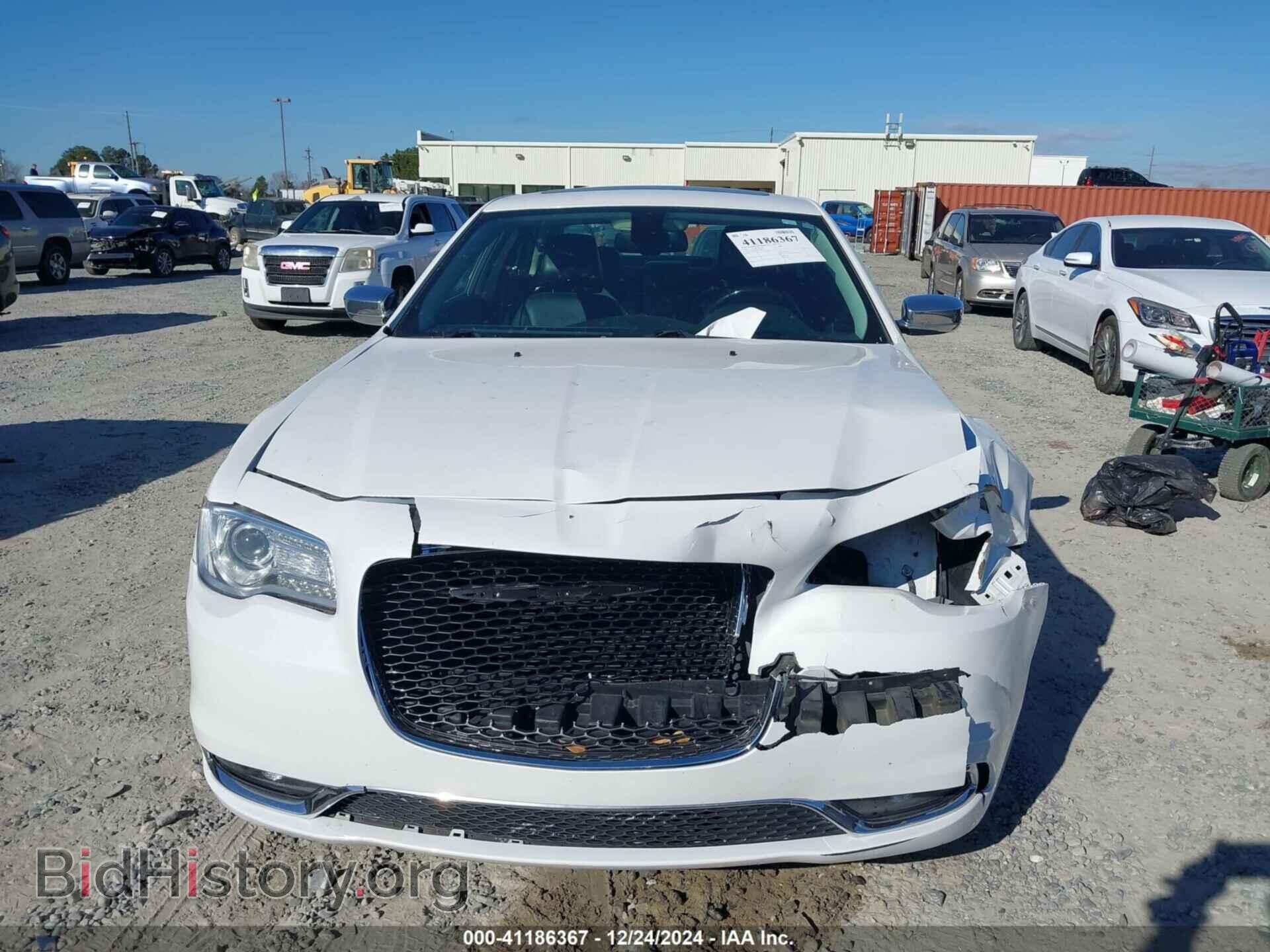 2015 CHRYSLER 300C - VIN: 2C3CCAEG4FH792193 - Фото 12