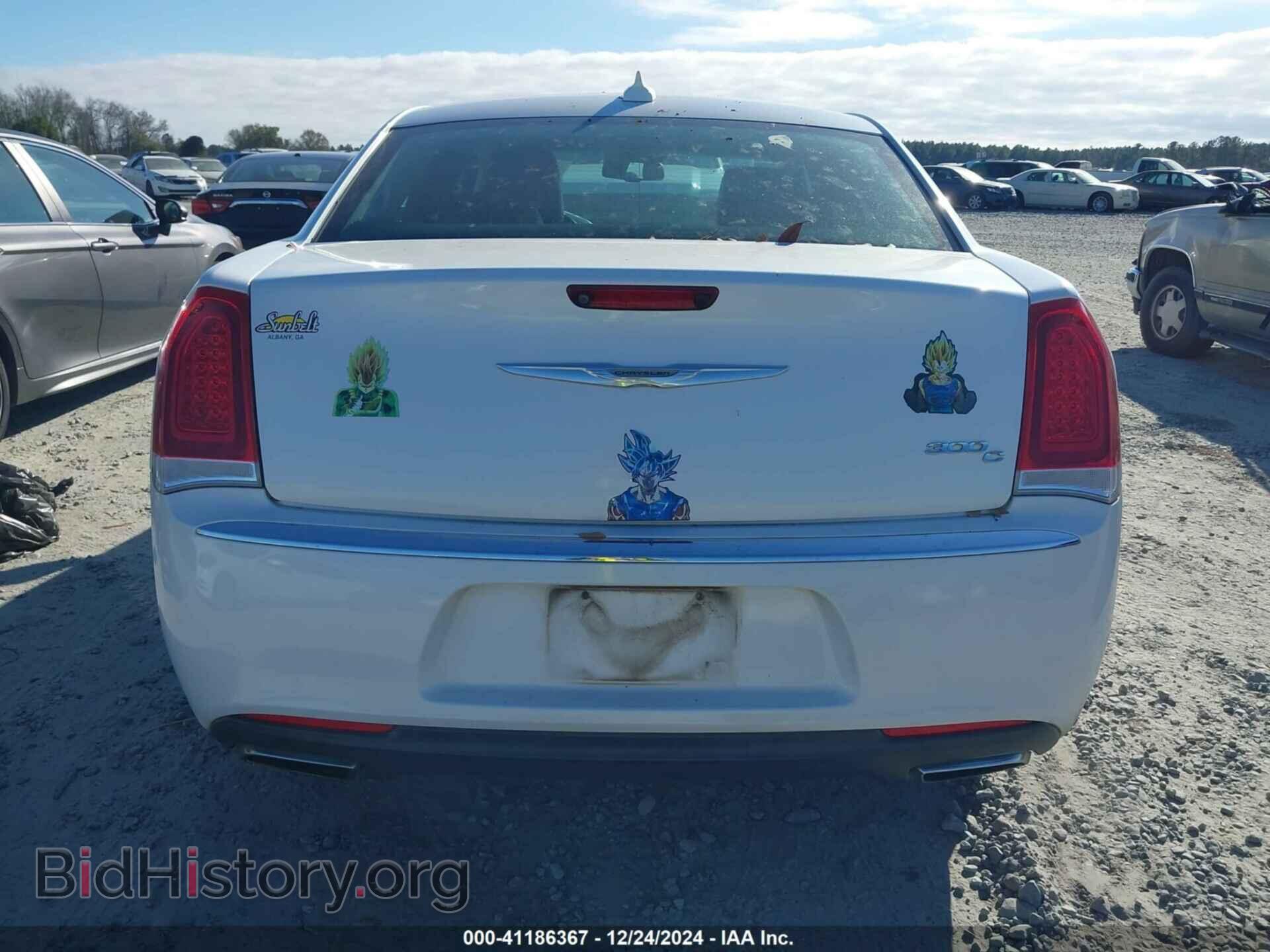 2015 CHRYSLER 300C - VIN: 2C3CCAEG4FH792193 - Фото 16