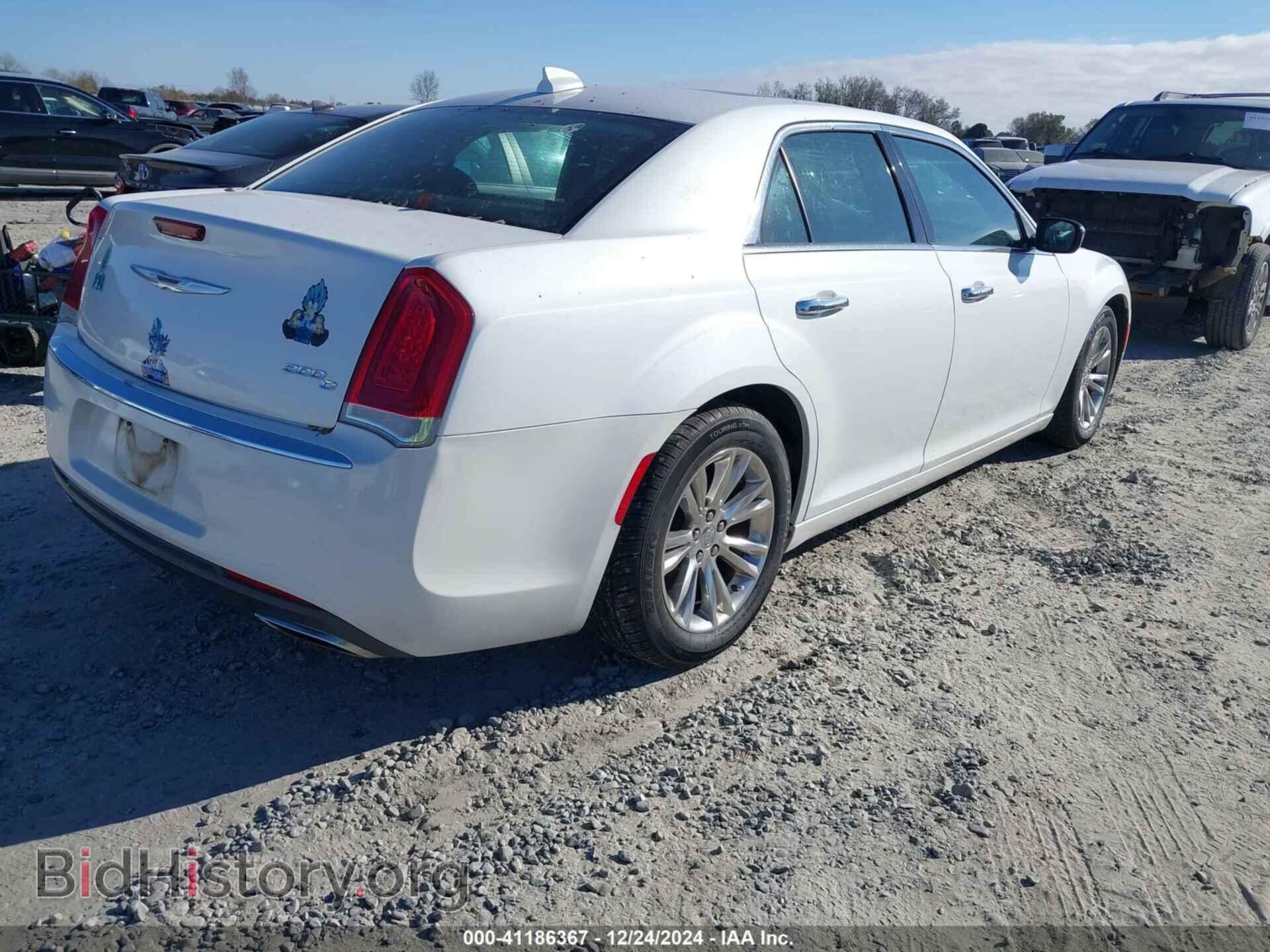 2015 CHRYSLER 300C - VIN: 2C3CCAEG4FH792193 - Фото 4