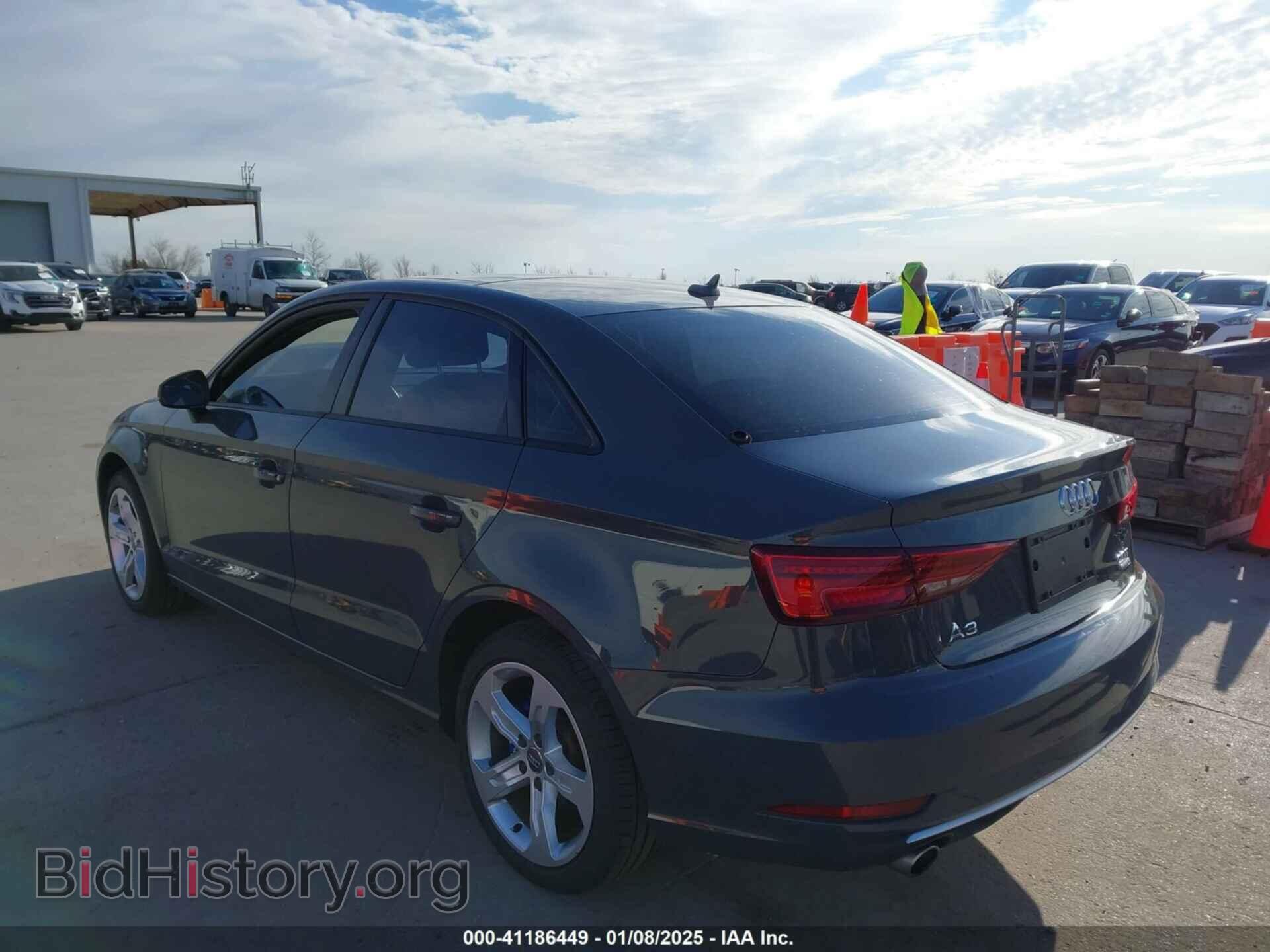 2017 AUDI A3 - VIN: WAUB8GFF6H1025025 - Фото 3