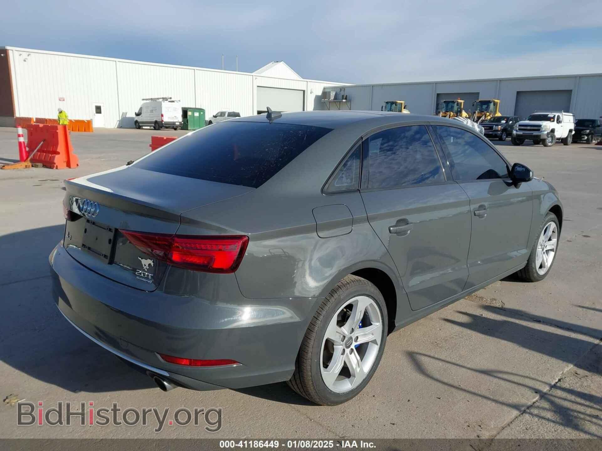 2017 AUDI A3 - VIN: WAUB8GFF6H1025025 - Фото 4