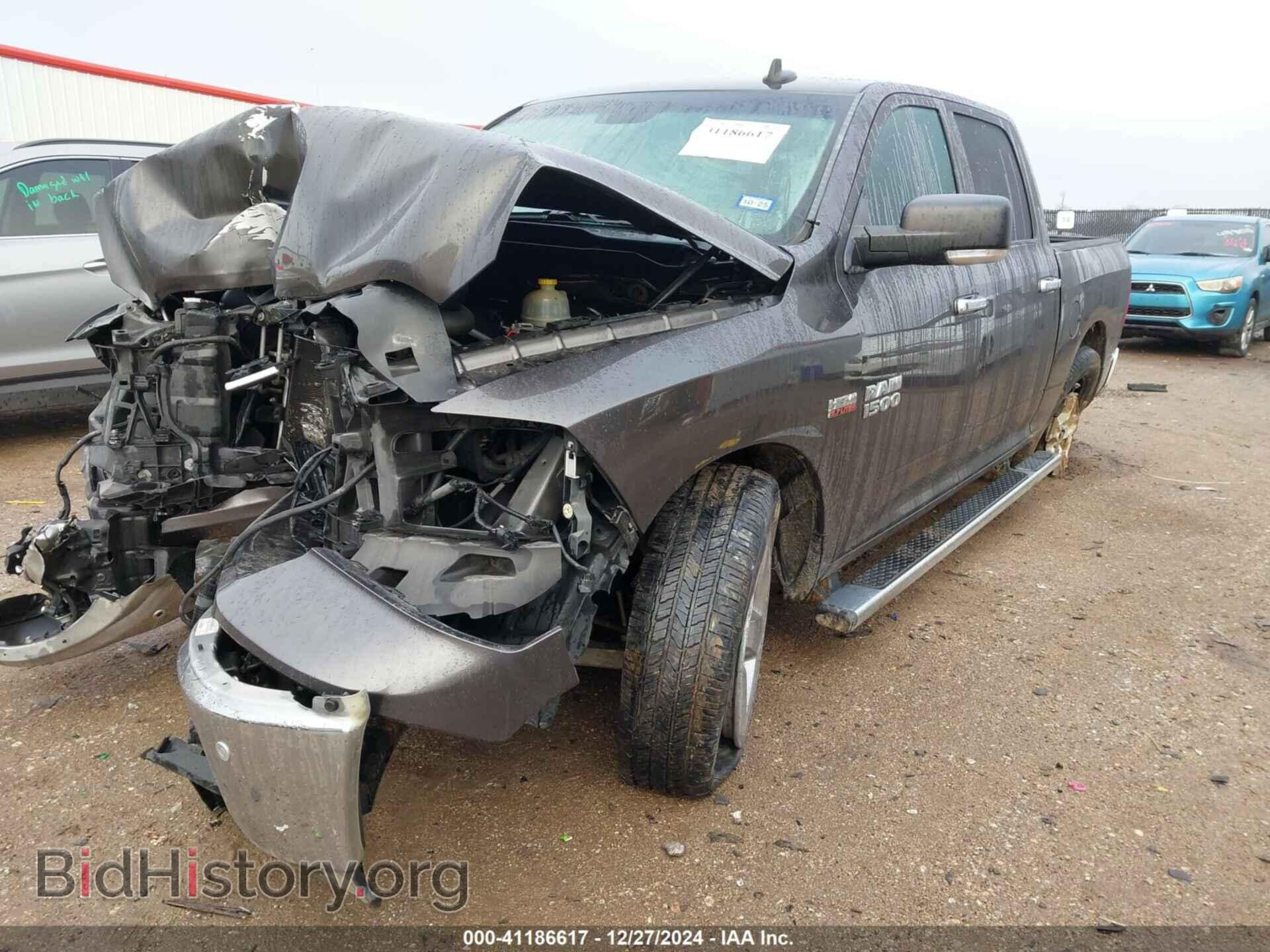 2016 RAM 1500 - VIN: 3C6RR6LT7GG295570 - Фото 2