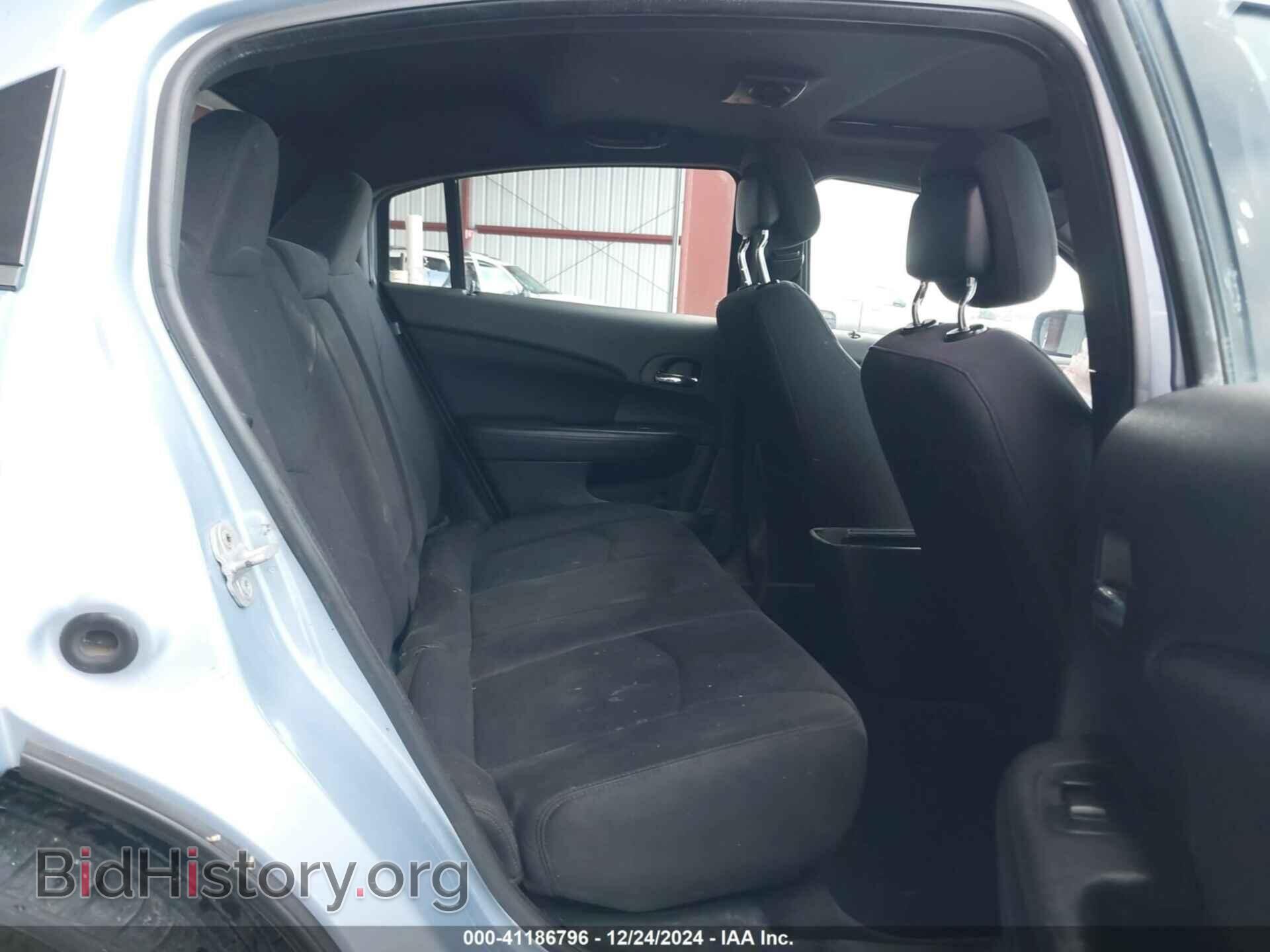 2012 CHRYSLER 200 - VIN: 1C3CCBBG2CN242164 - Photo 8