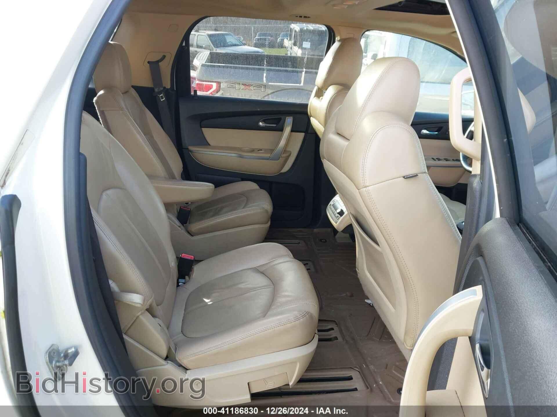 2011 GMC ACADIA - VIN: 1GKKVRED8BJ193218 - Photo 8