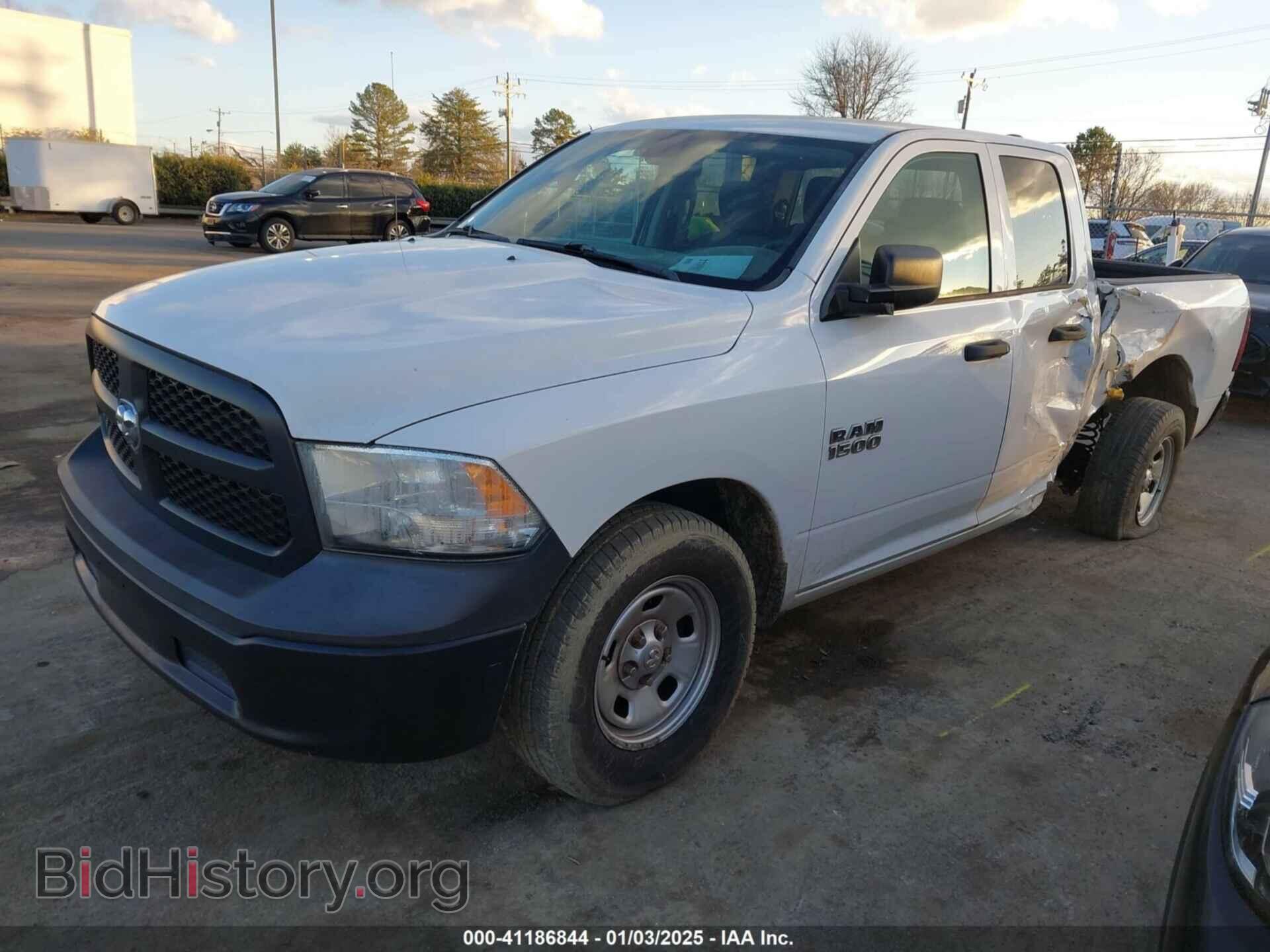 2016 RAM 1500 - VIN: 1C6RR6FG8GS118890 - Фото 2