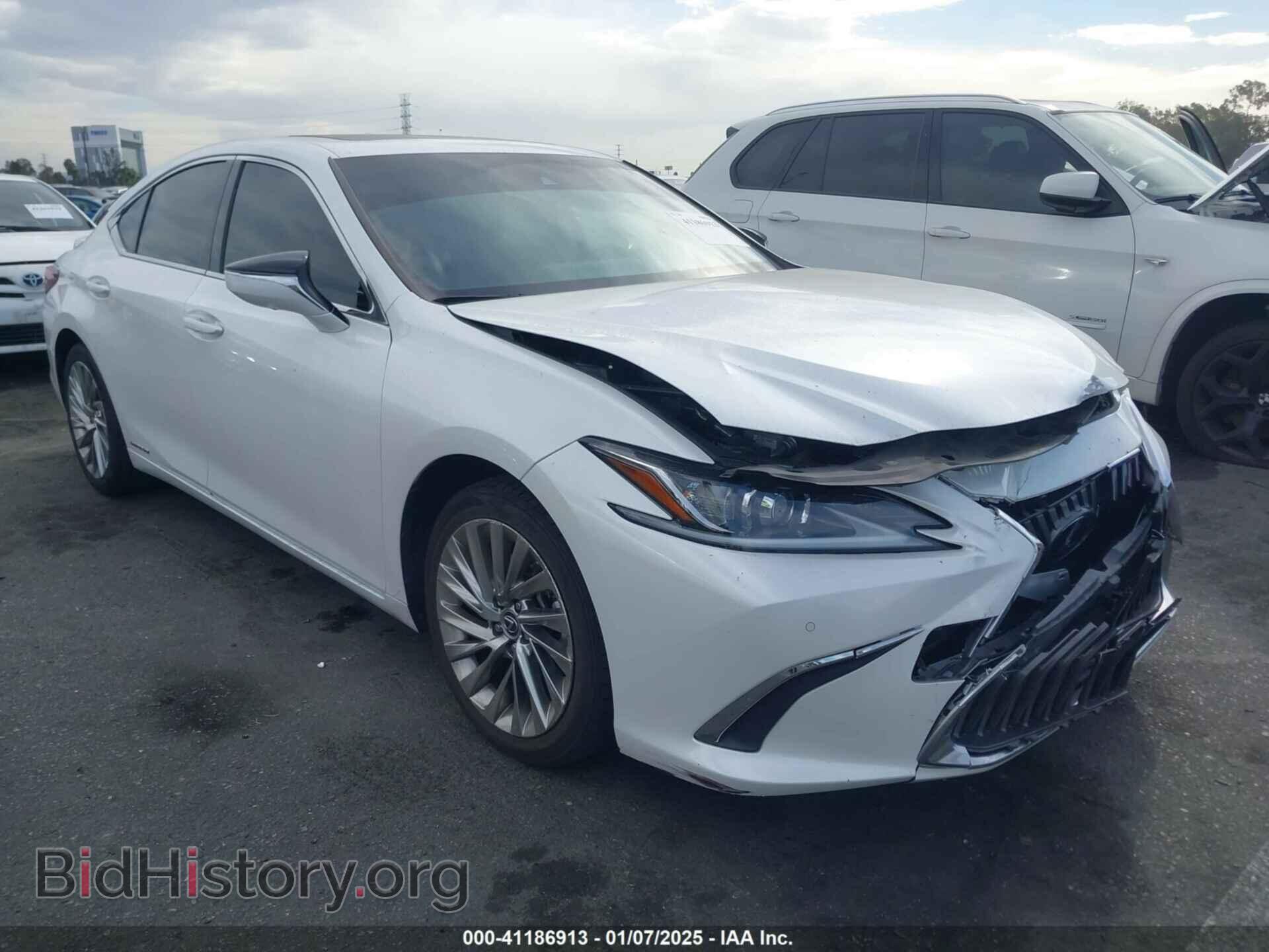 Photo JTHB21B17K2042654 - LEXUS ES 300H 2019