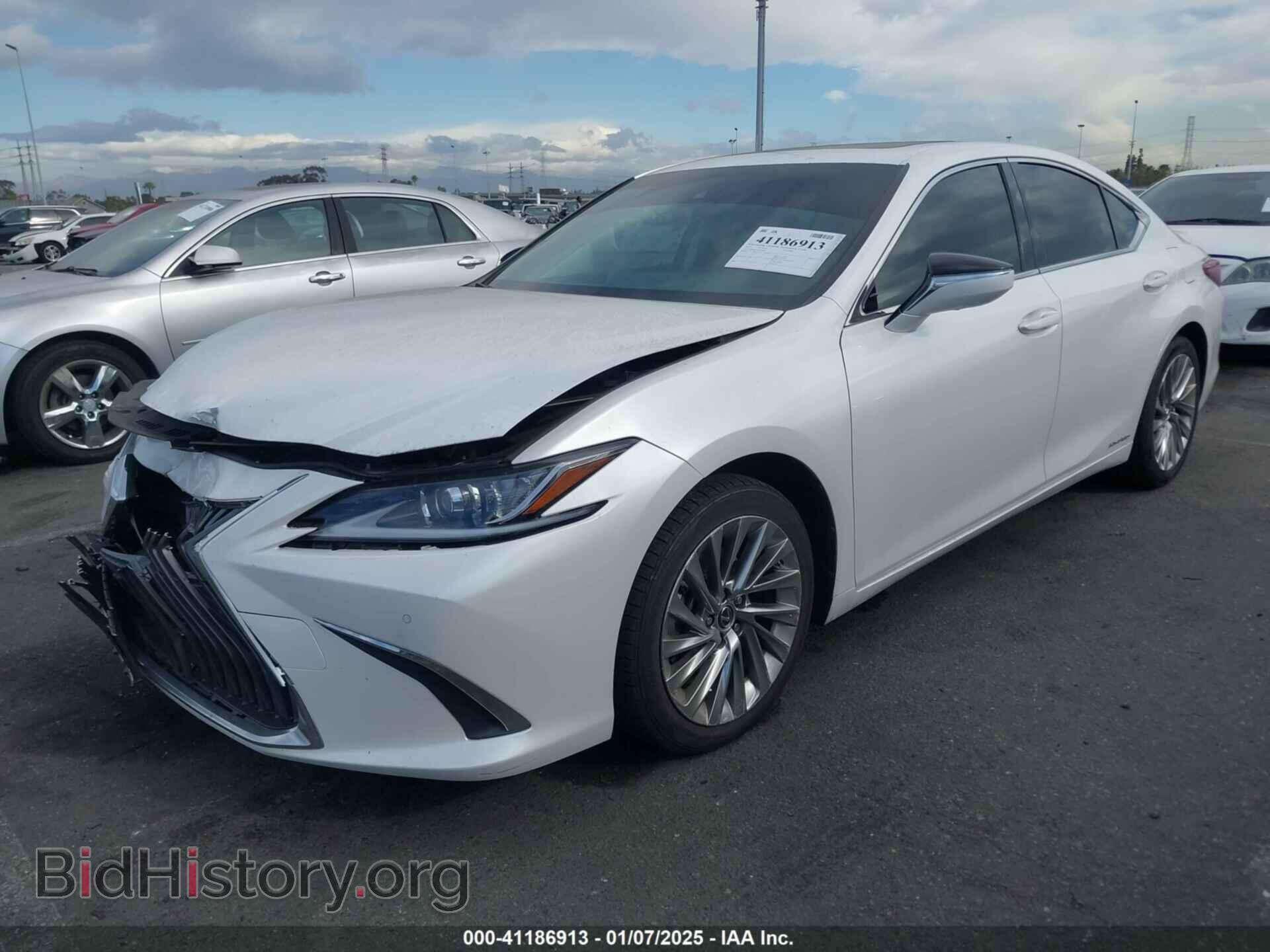 2019 LEXUS ES 300H - VIN: JTHB21B17K2042654 - Фото 2