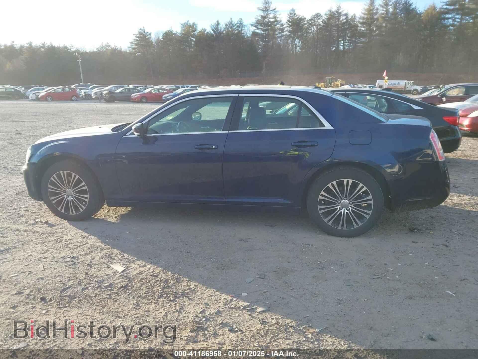 2014 CHRYSLER 300 - VIN: 2C3CCAGGXEH183881 - Фото 14