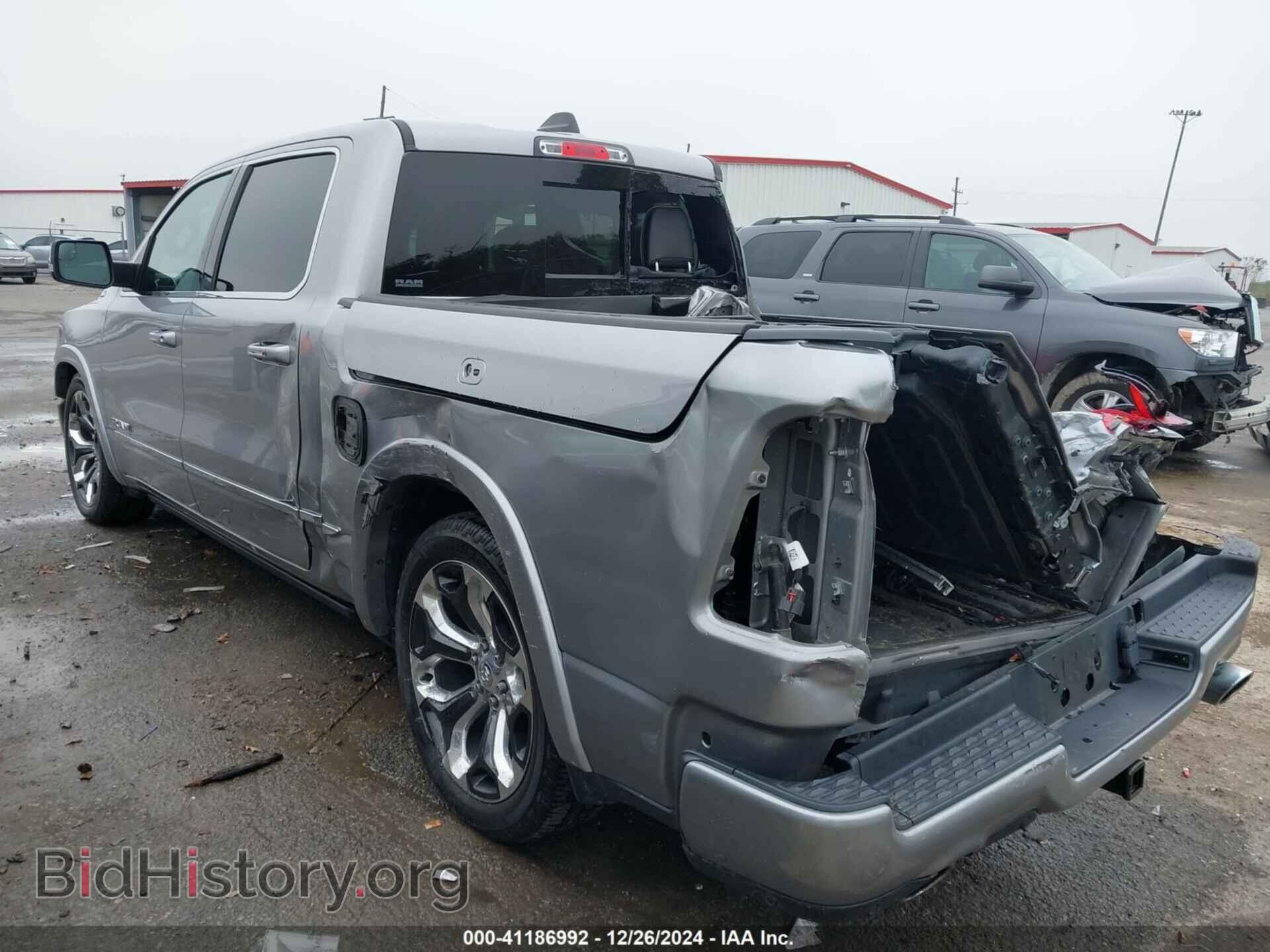 2021 RAM 1500 - VIN: 1C6SRFHTXMN587890 - Photo 3